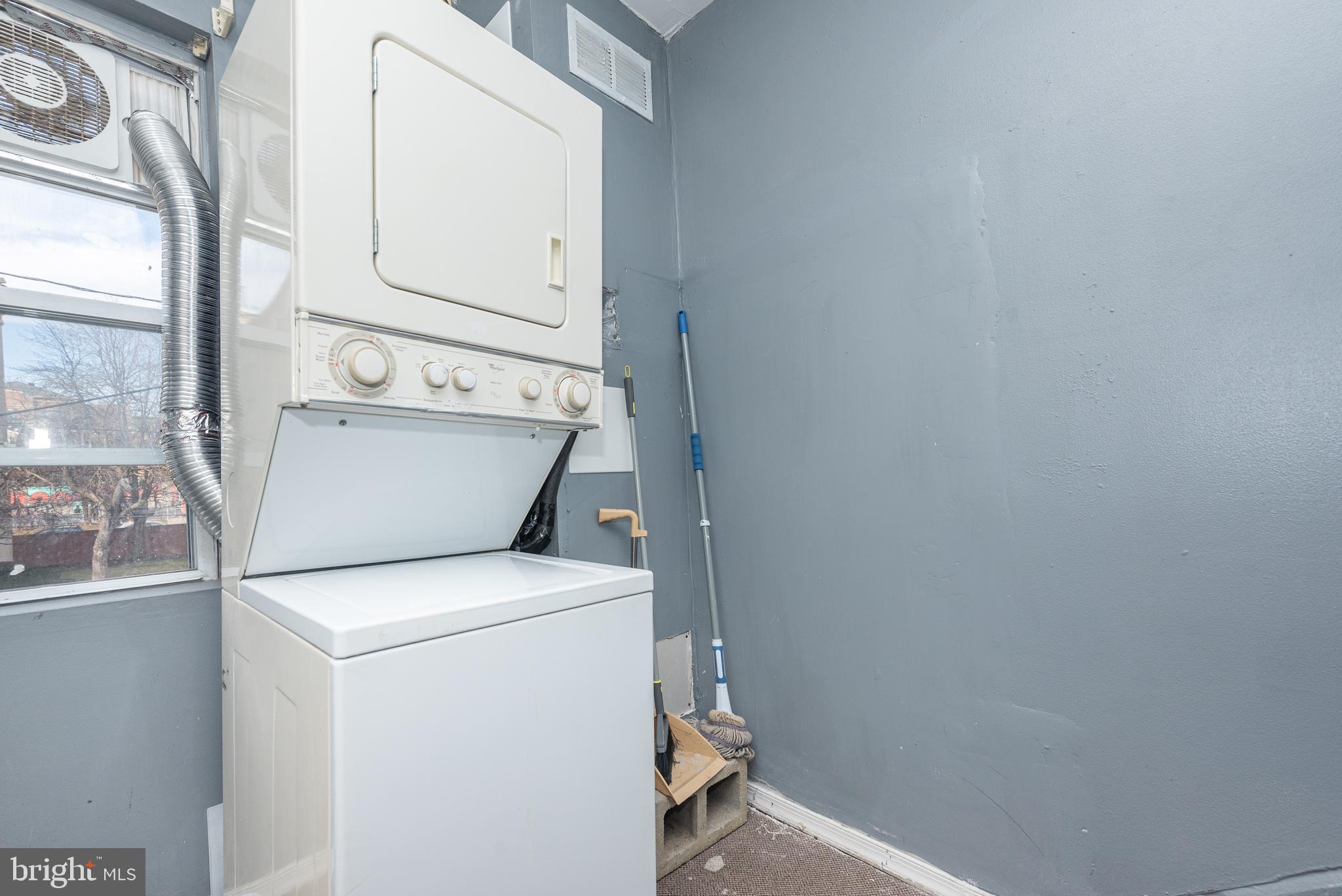UPPER FELLS POINT - Residential Lease