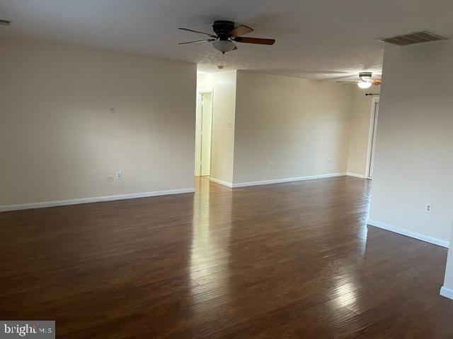 GREENBRIAR VILLAGE - Residential Lease