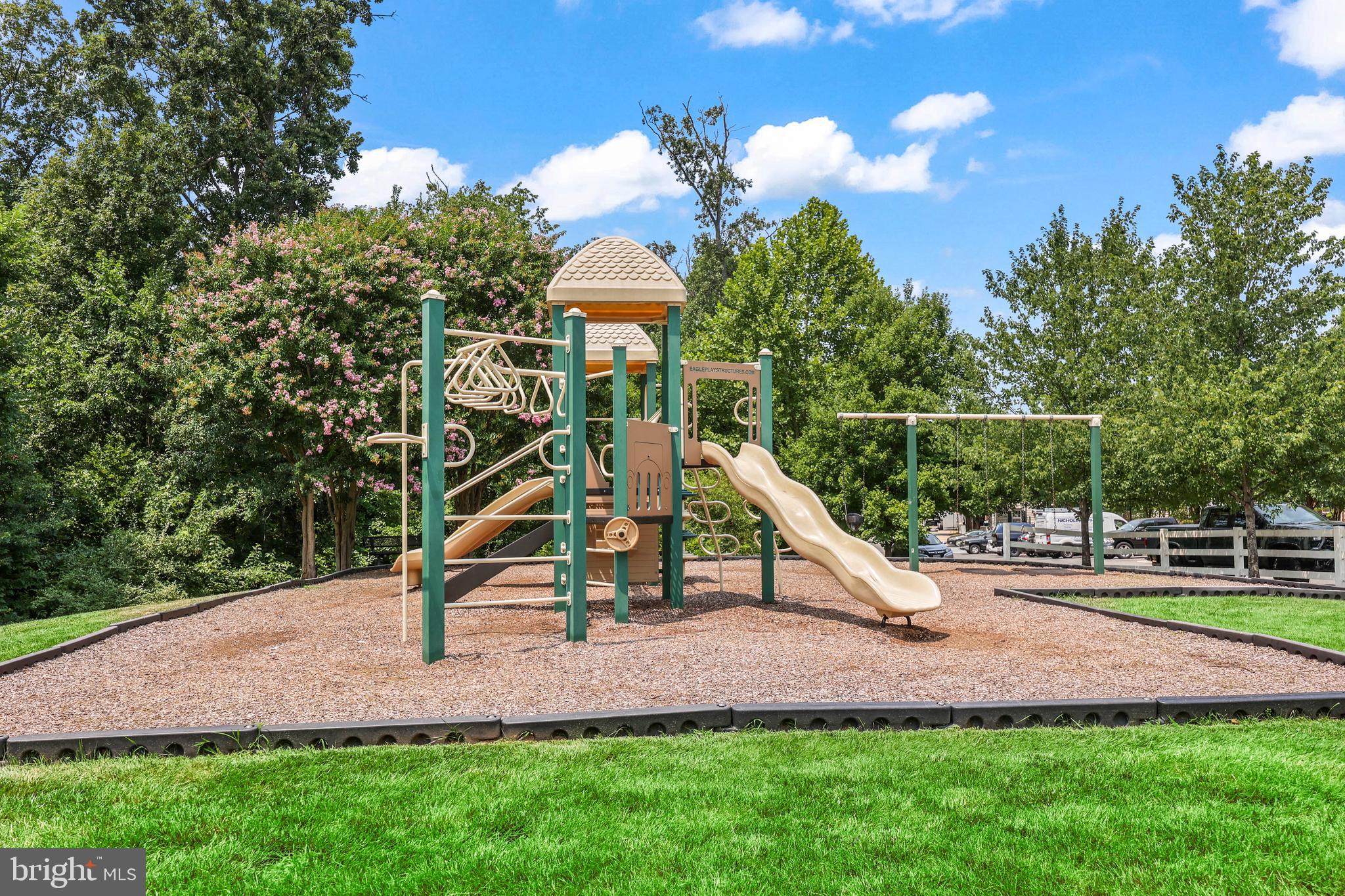 HEATHCOTE COMMONS - Residential