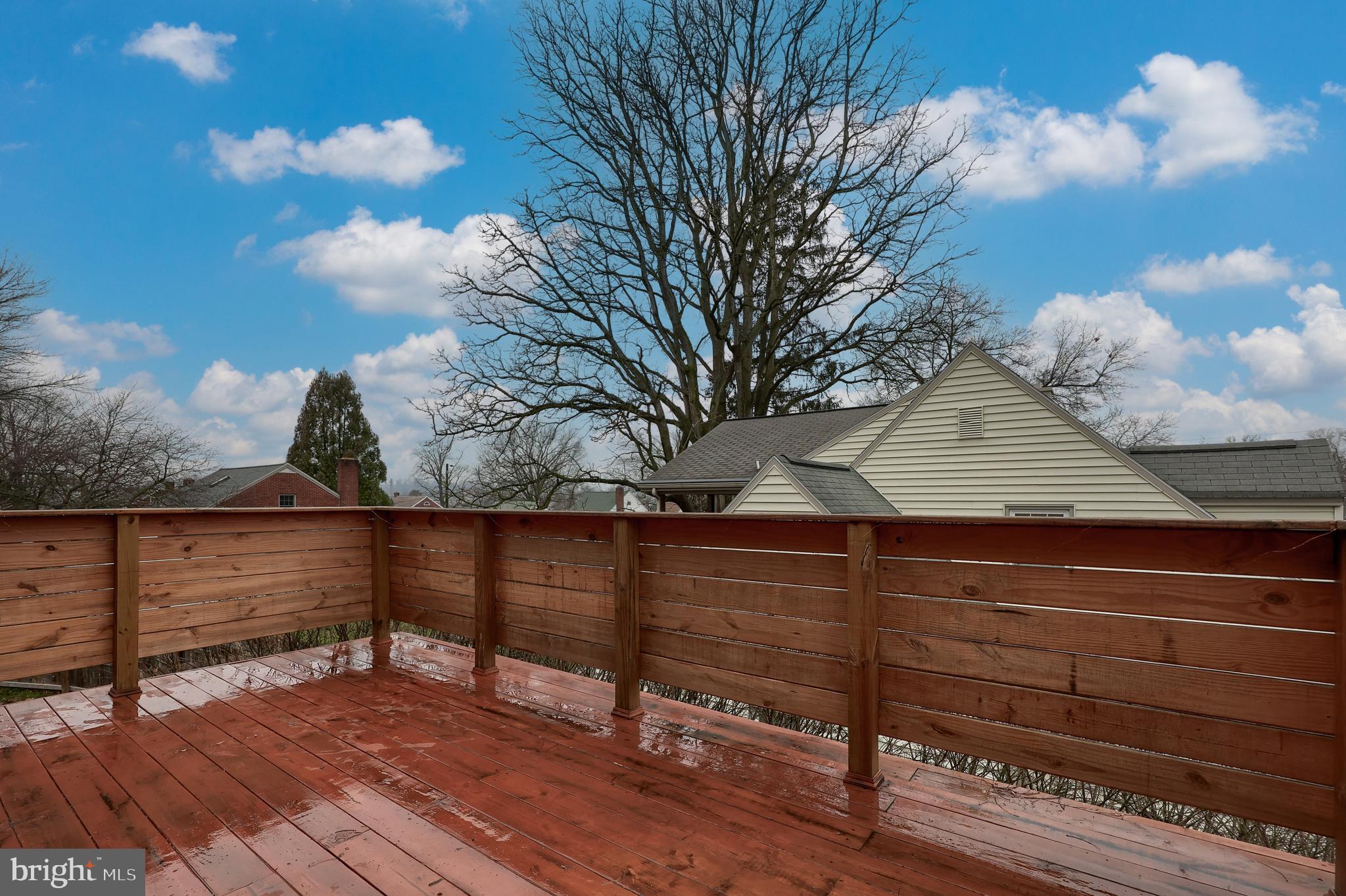 ELIZABETHTOWN BOROUGH - Residential