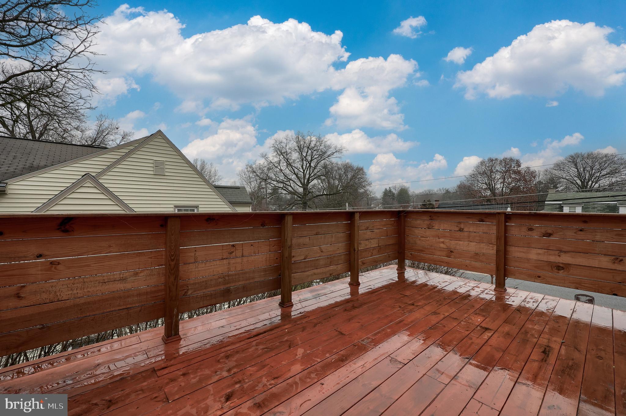 ELIZABETHTOWN BOROUGH - Residential
