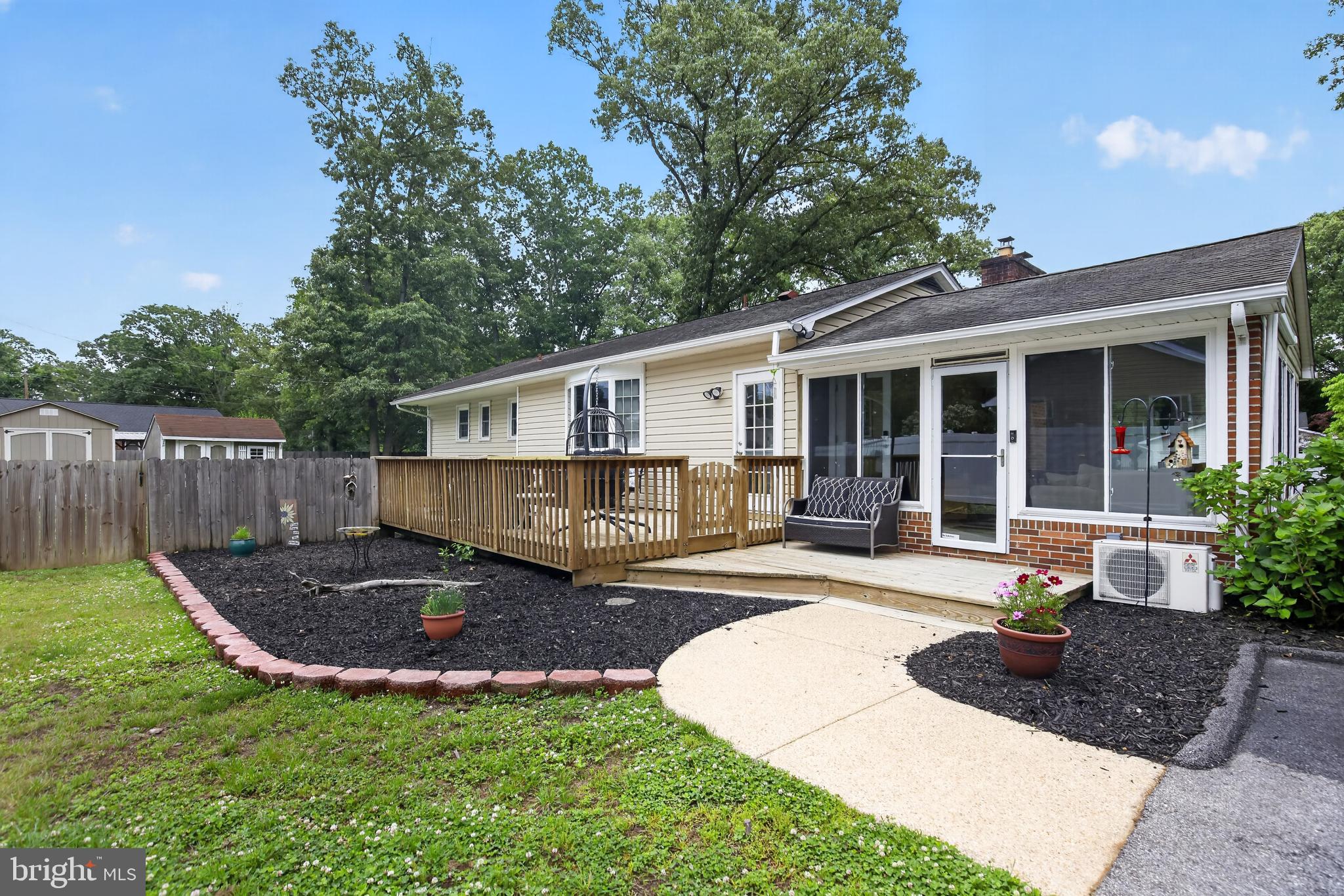 SYLVAN VIEW ON MAGOTHY - Residential