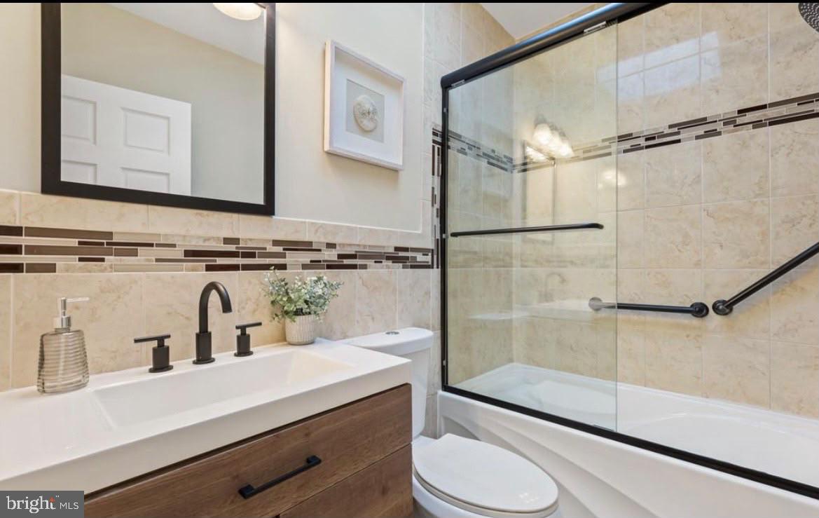 HILTON - Residential