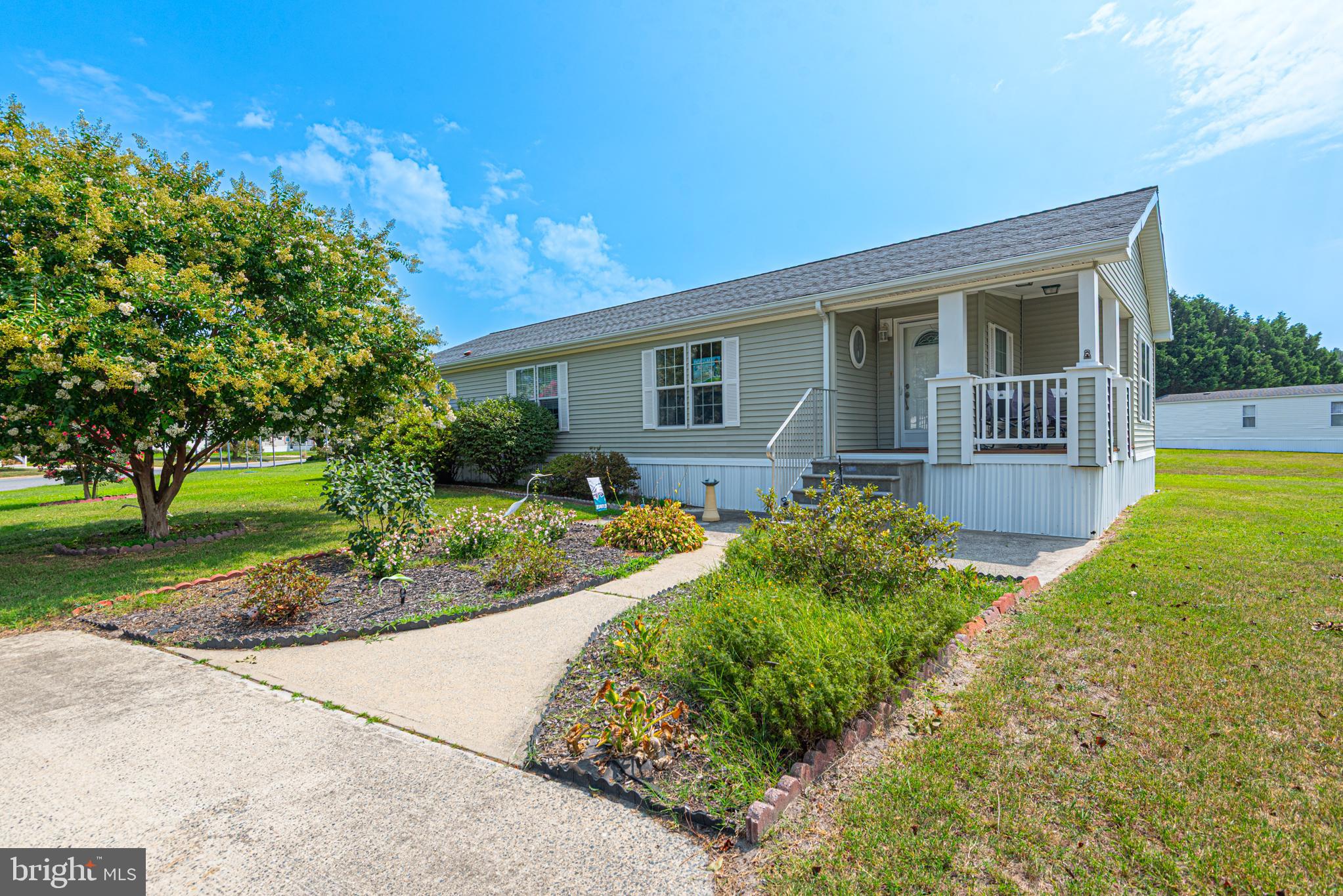 HEBRON WOODS - Residential