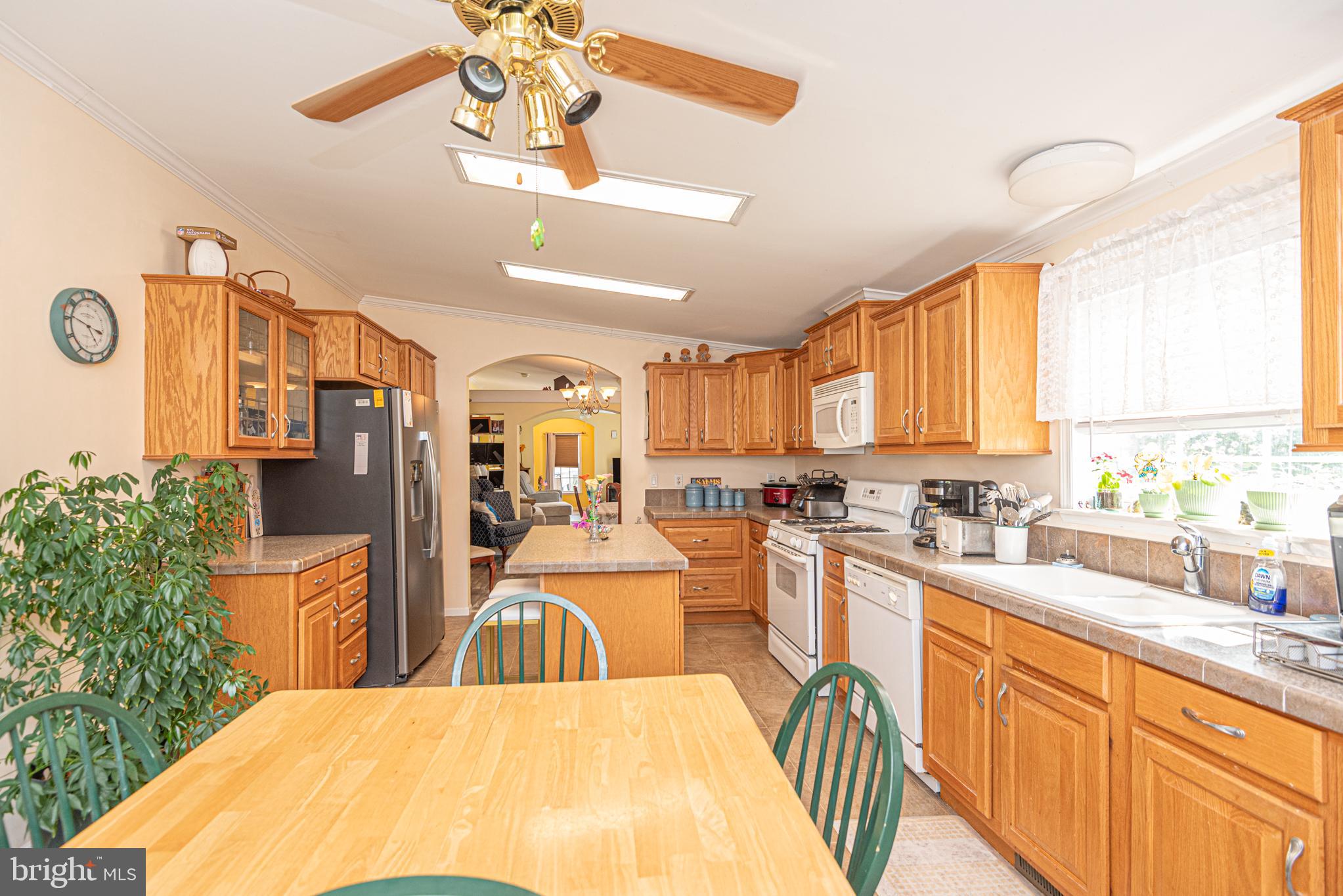 HEBRON WOODS - Residential