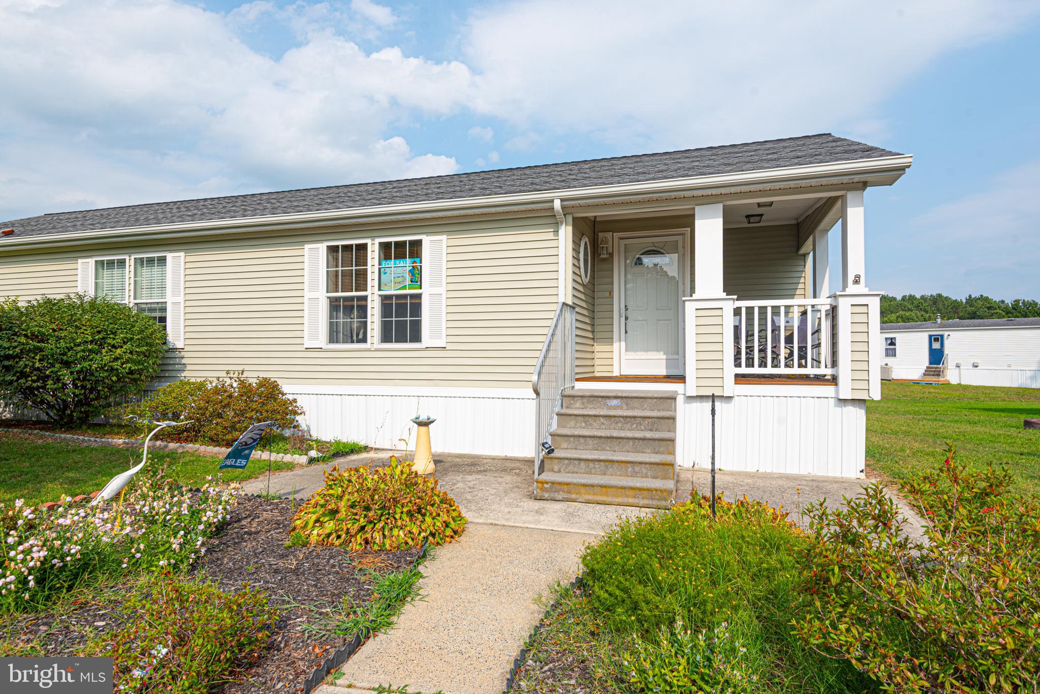 HEBRON WOODS - Residential