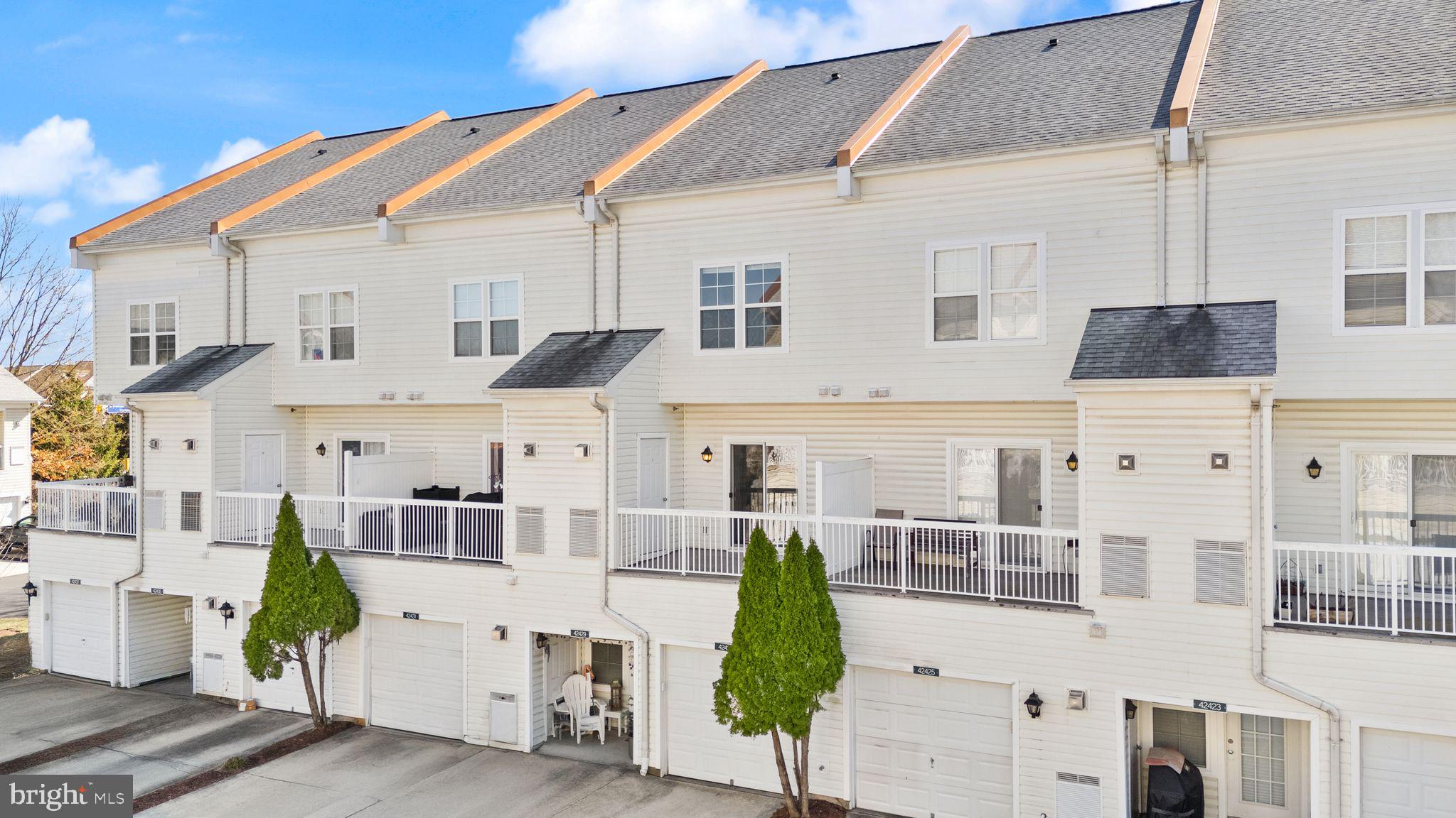 SUMMERFIELD - Residential