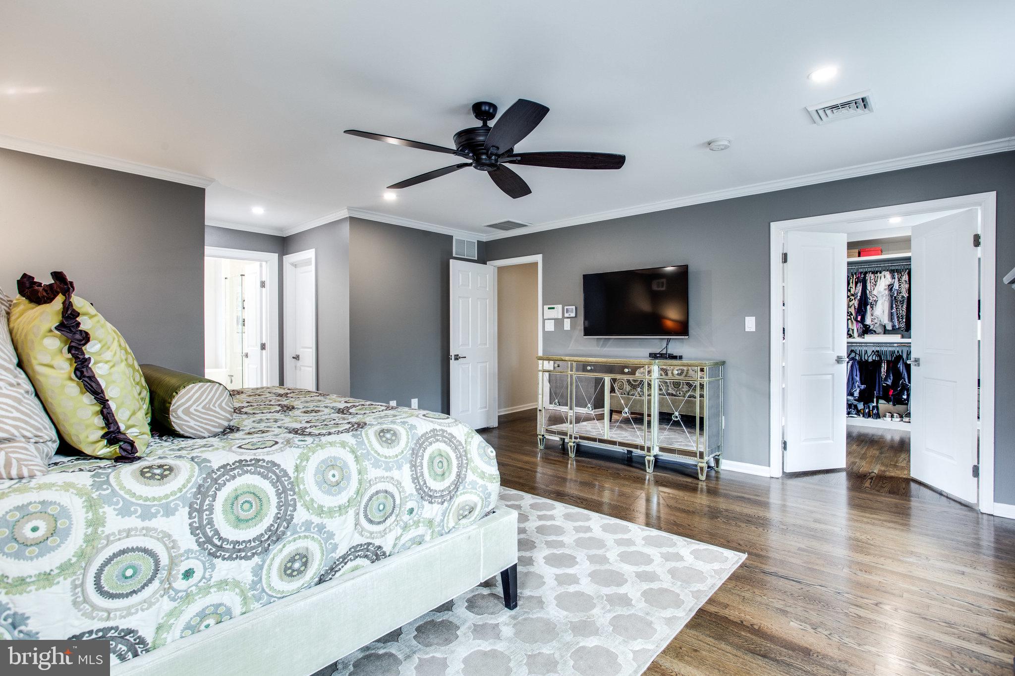 CEDARS OF MC LEAN - Residential
