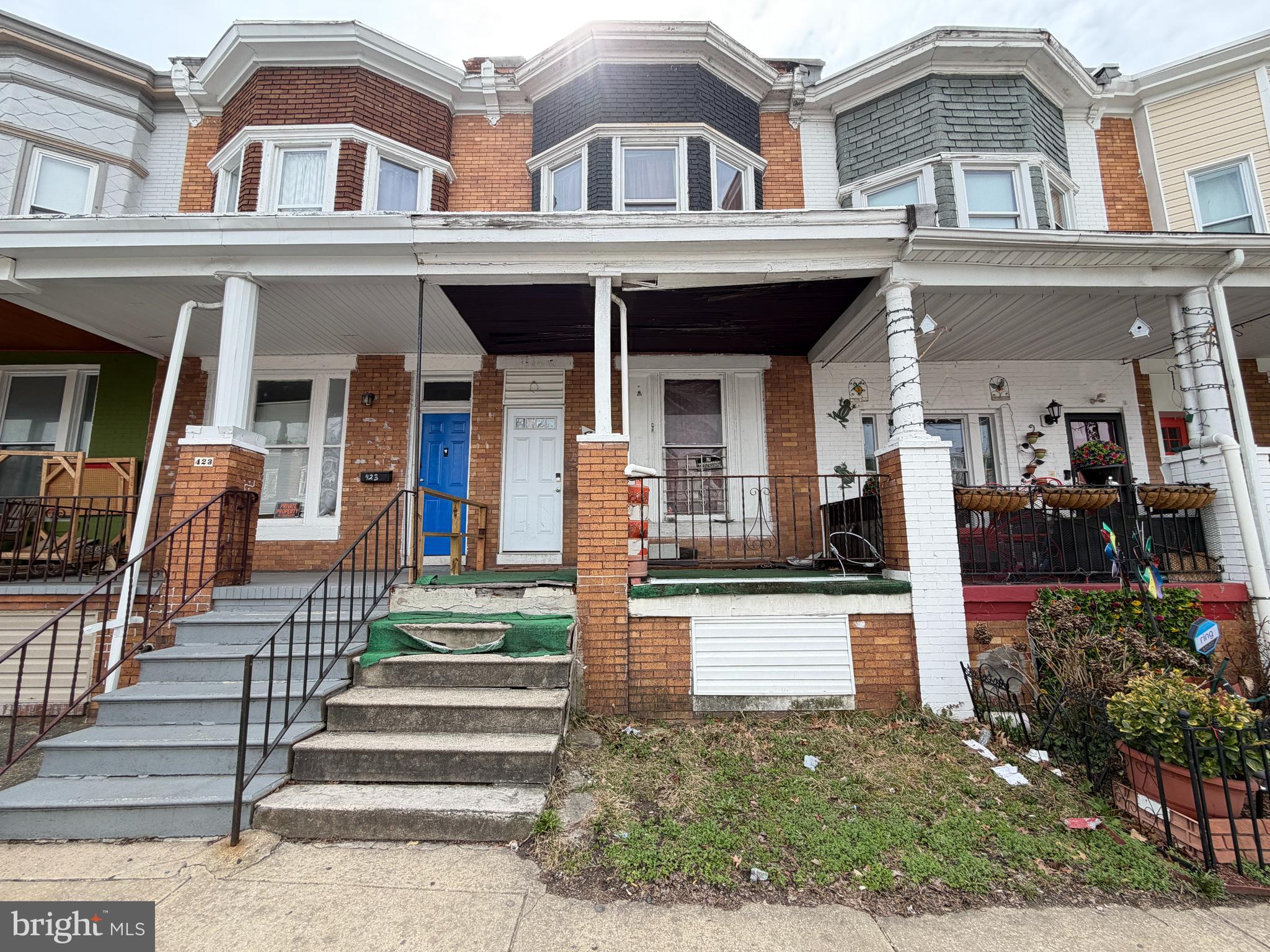 ONLINE AUCTION: This auction takes place on the Ashland Auction Group website bidding platform. Bidding begins 6/12/2026 @ 10:00 AM. Bidding ends 6/16/2026 @ 12:40 PM. The list price is the suggested opening bid. Deposit: $10,000.

This two-story townhouse is located in the Harwood neighborhood of Baltimore City. Residents can enjoy the nearby attractions and facilities such as the Johns Hopkins University and Baltimore Museum of Art. The property is occupied. Its location offers easy access to major traffic arteries such as North Avenue and Greenmount Avenue.
