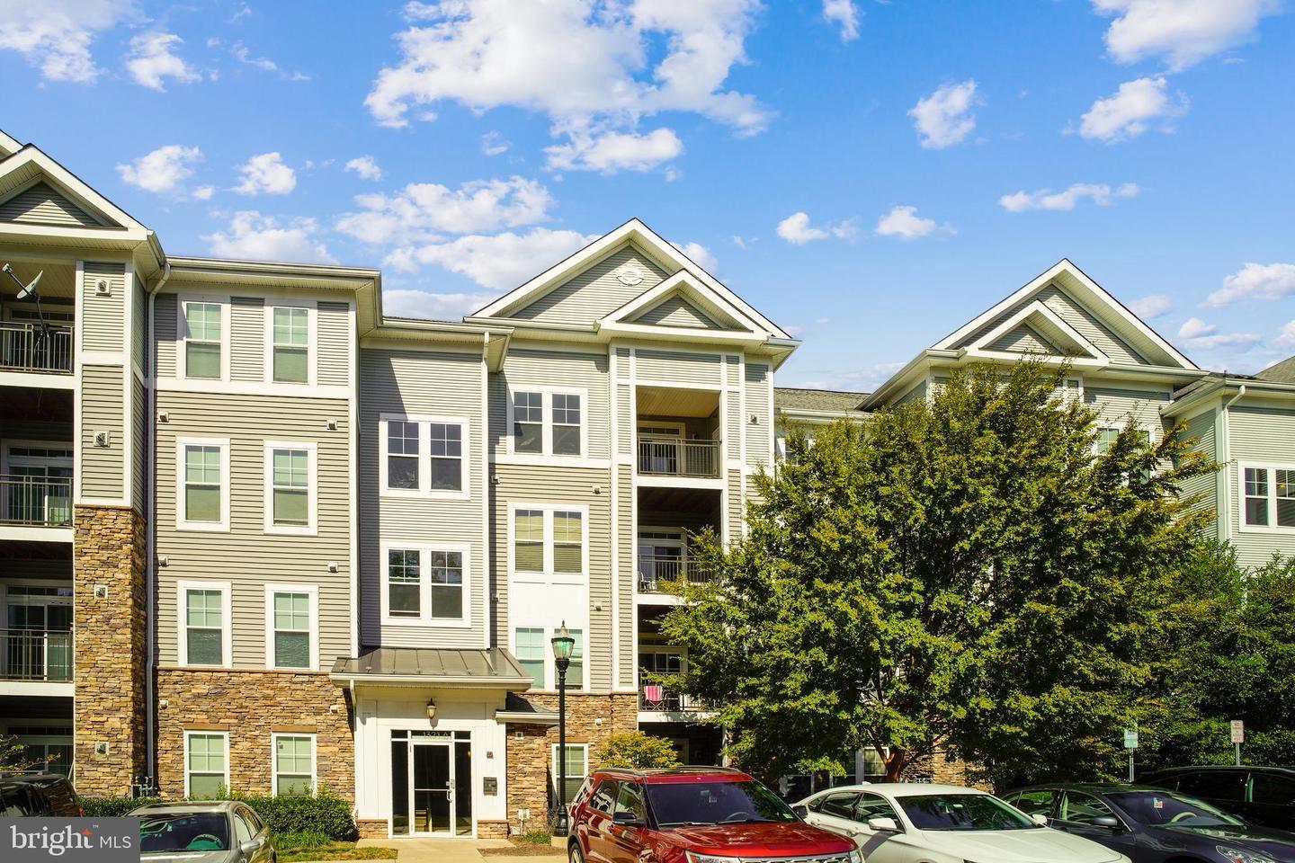 THE ADDISON AT ST PAUL - Residential
