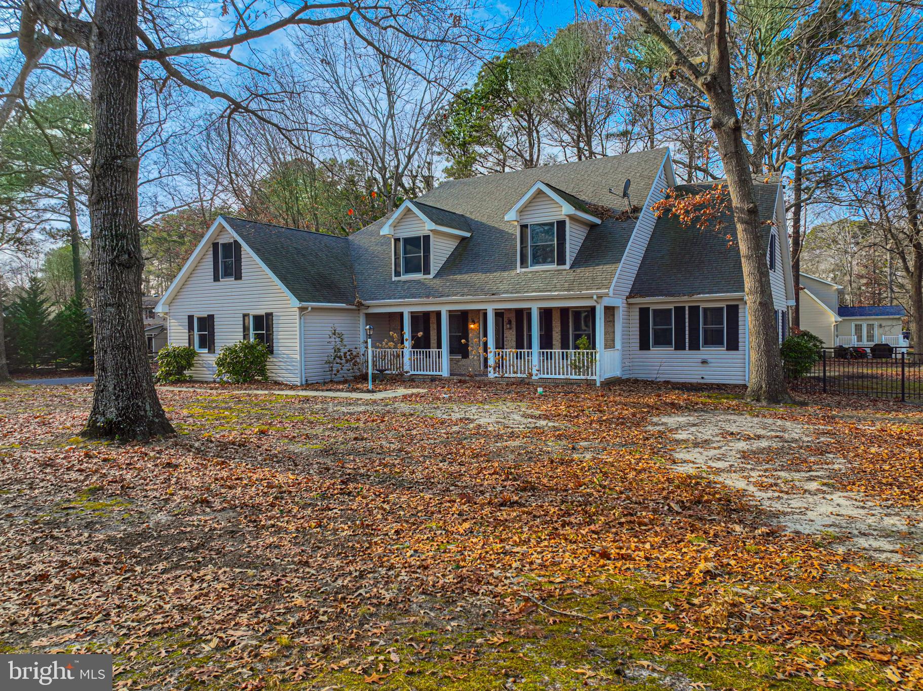 Beautiful 4+ bedroom house on a large corner lot in Mallard Creek.  The first floor offers an eat-in kitchen, open living area with cathedral ceilings, dining room, private office and an ensuite bedroom with soaking tub, shower stall and walk-in closet.  The second floor has 3 bedrooms plus a playroom AND a bonus room that could be used as a guest bedroom.  There is also a full hall bath with tub/shower.  For outdoor living, there is a delightful screened porch, a large back deck and patio with a fenced-in back yard.