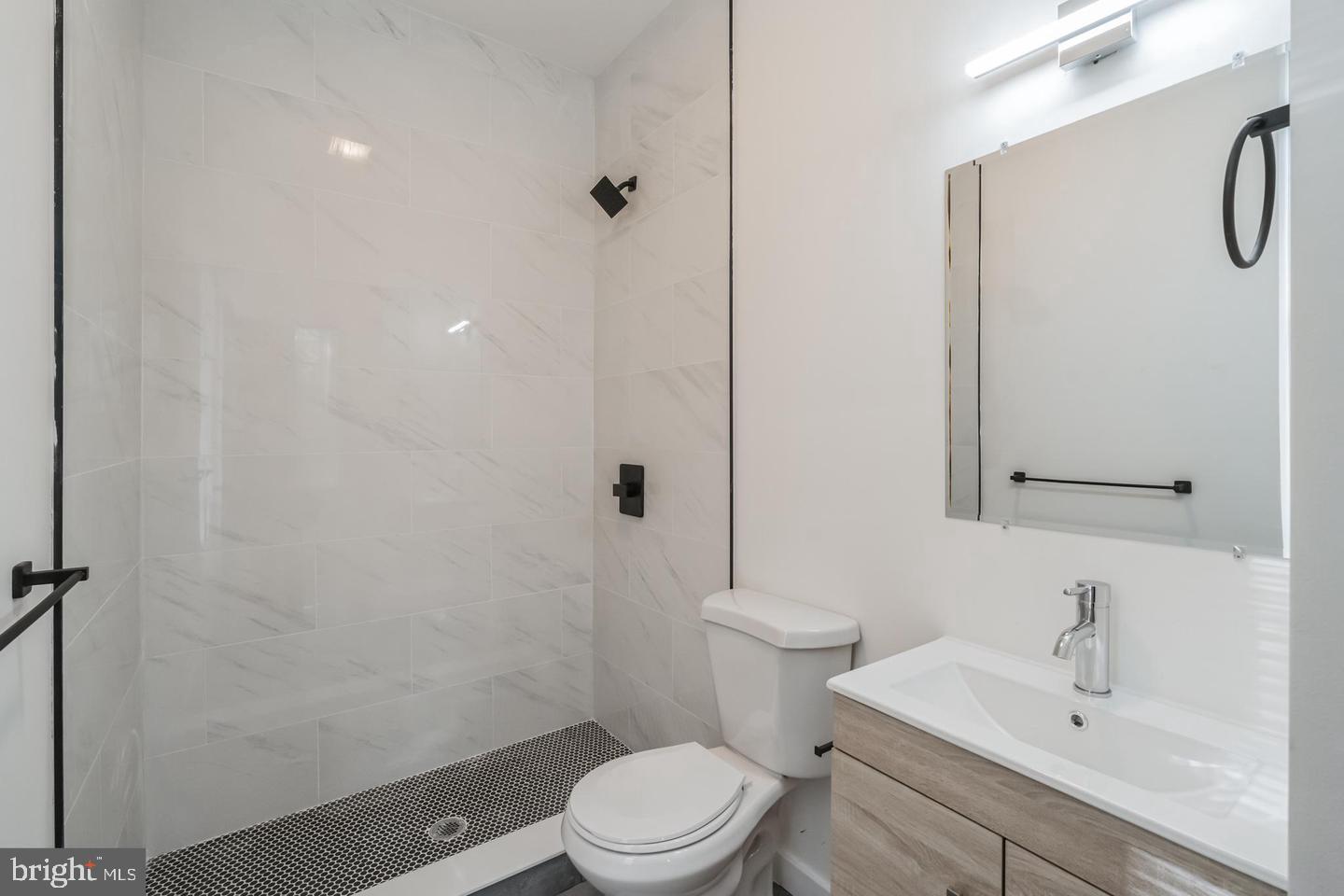 UNIVERSITY CITY - Residential Lease