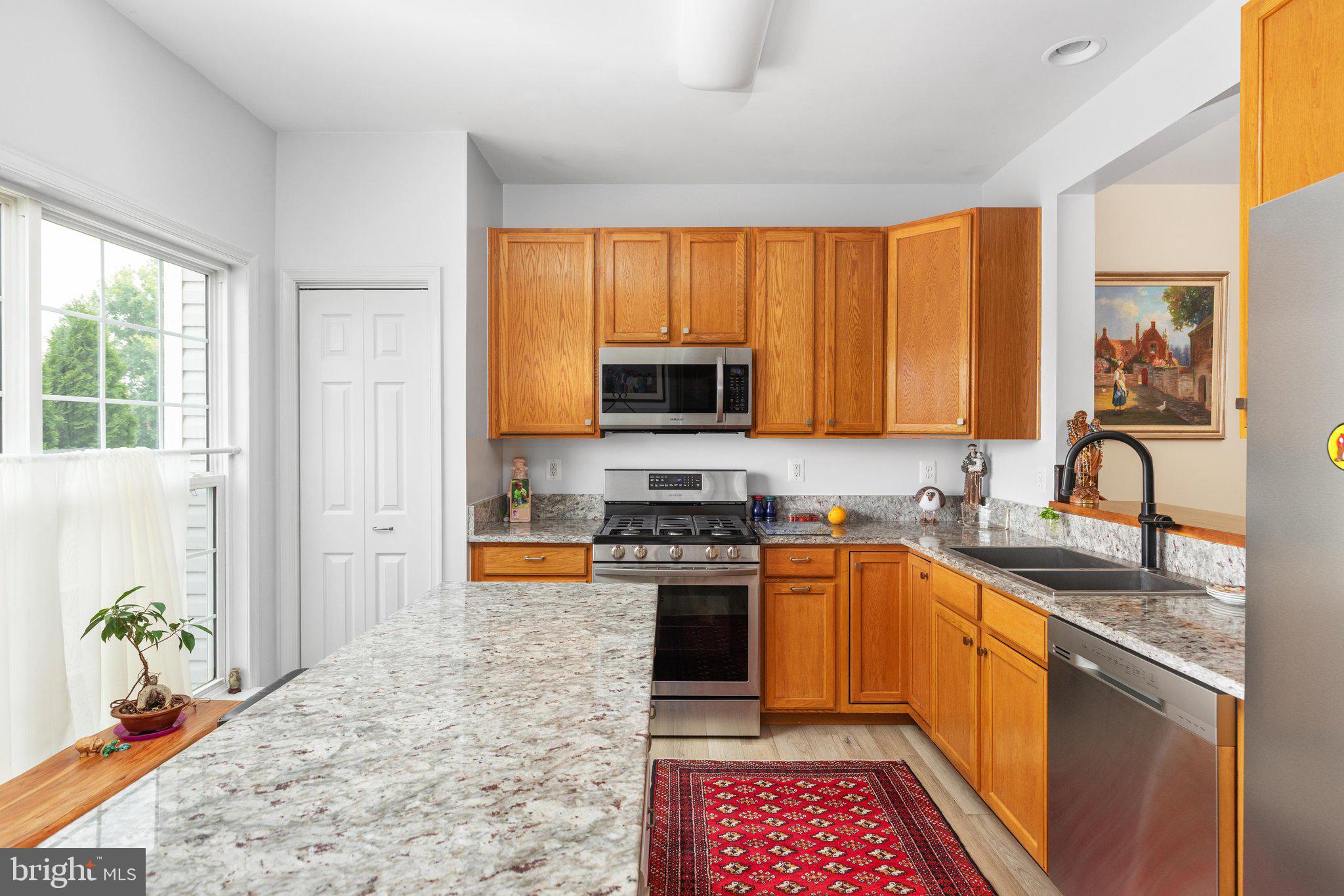 LEE'S RIDGE - Residential