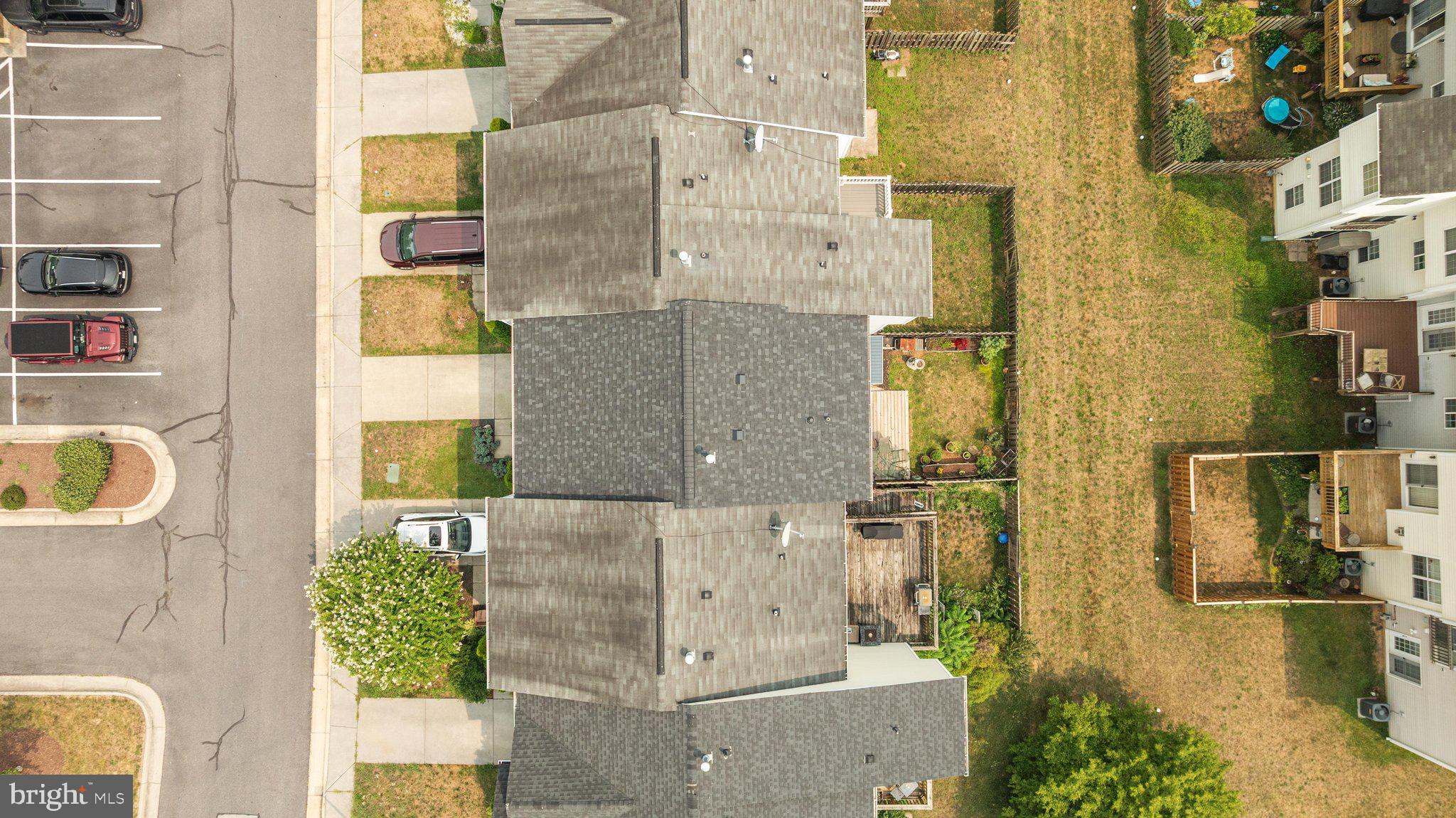 LEE'S RIDGE - Residential