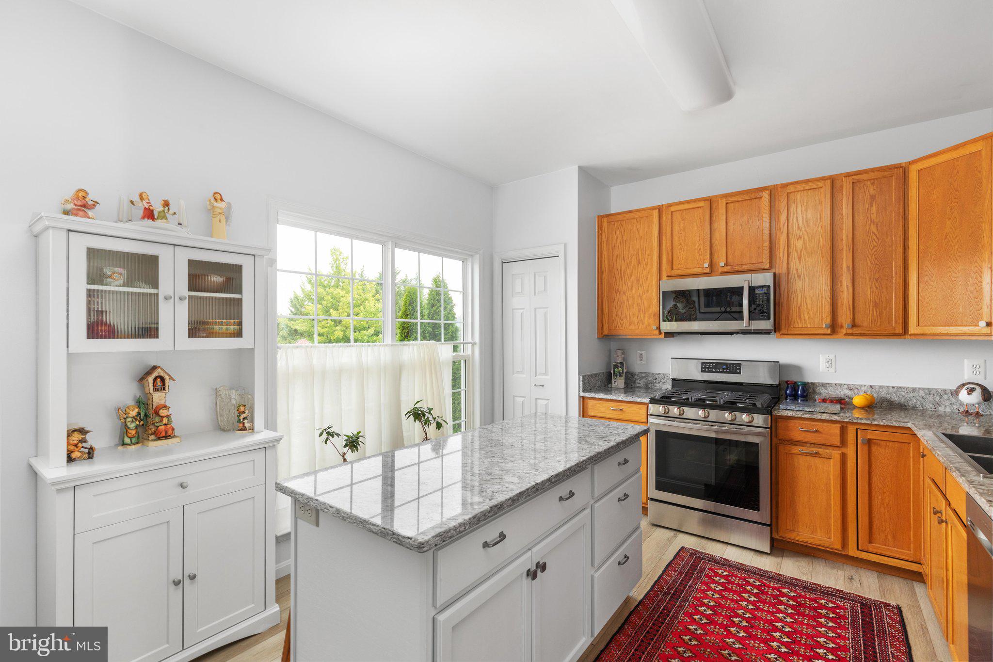LEE'S RIDGE - Residential