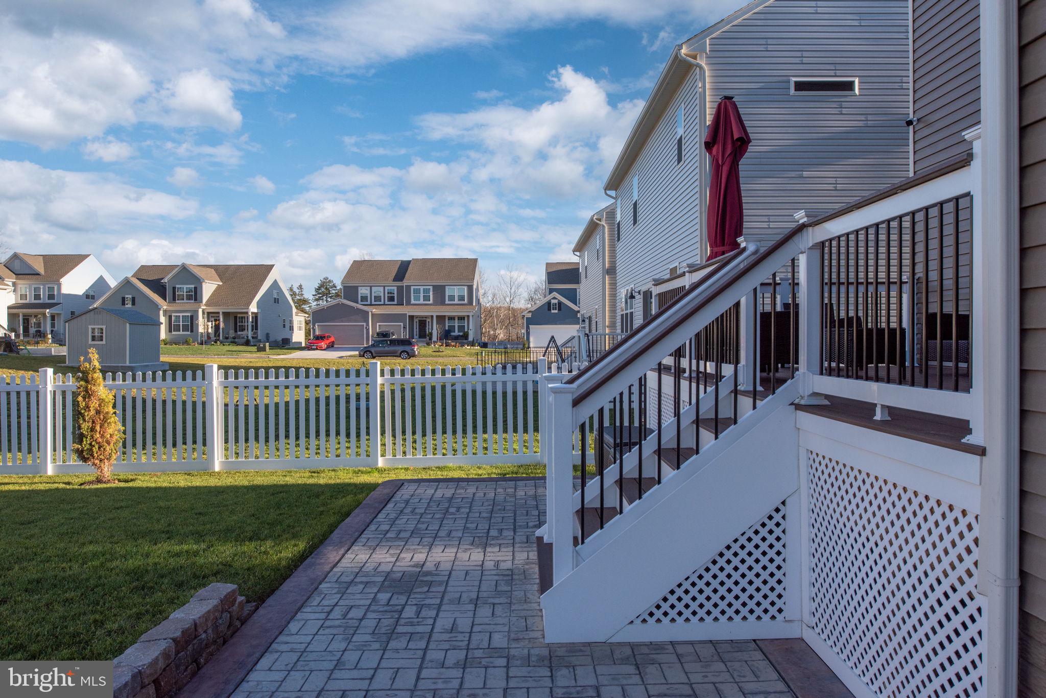 CLEVENGER CORNER VILLAGE - Residential
