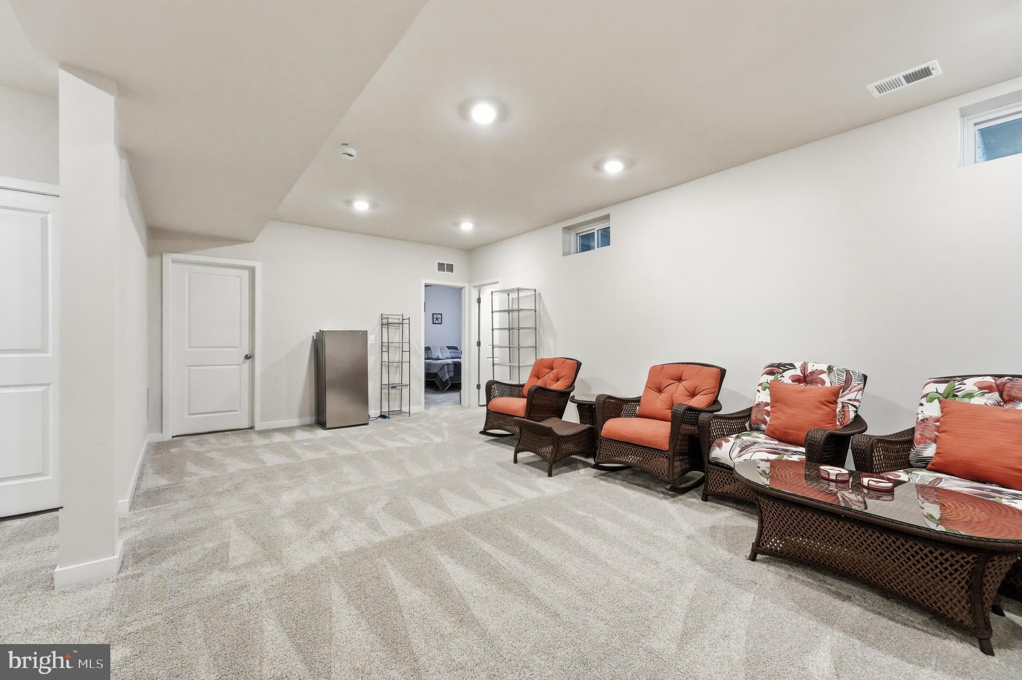CLEVENGER CORNER VILLAGE - Residential