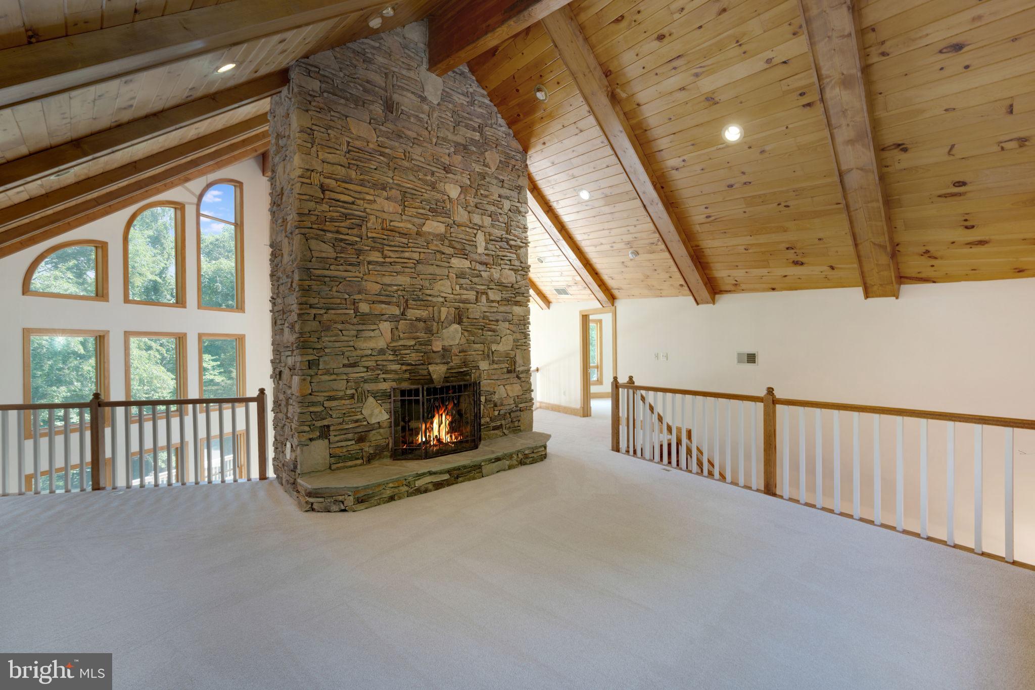 GOOSE CREEK FARMS - Commercial Sale