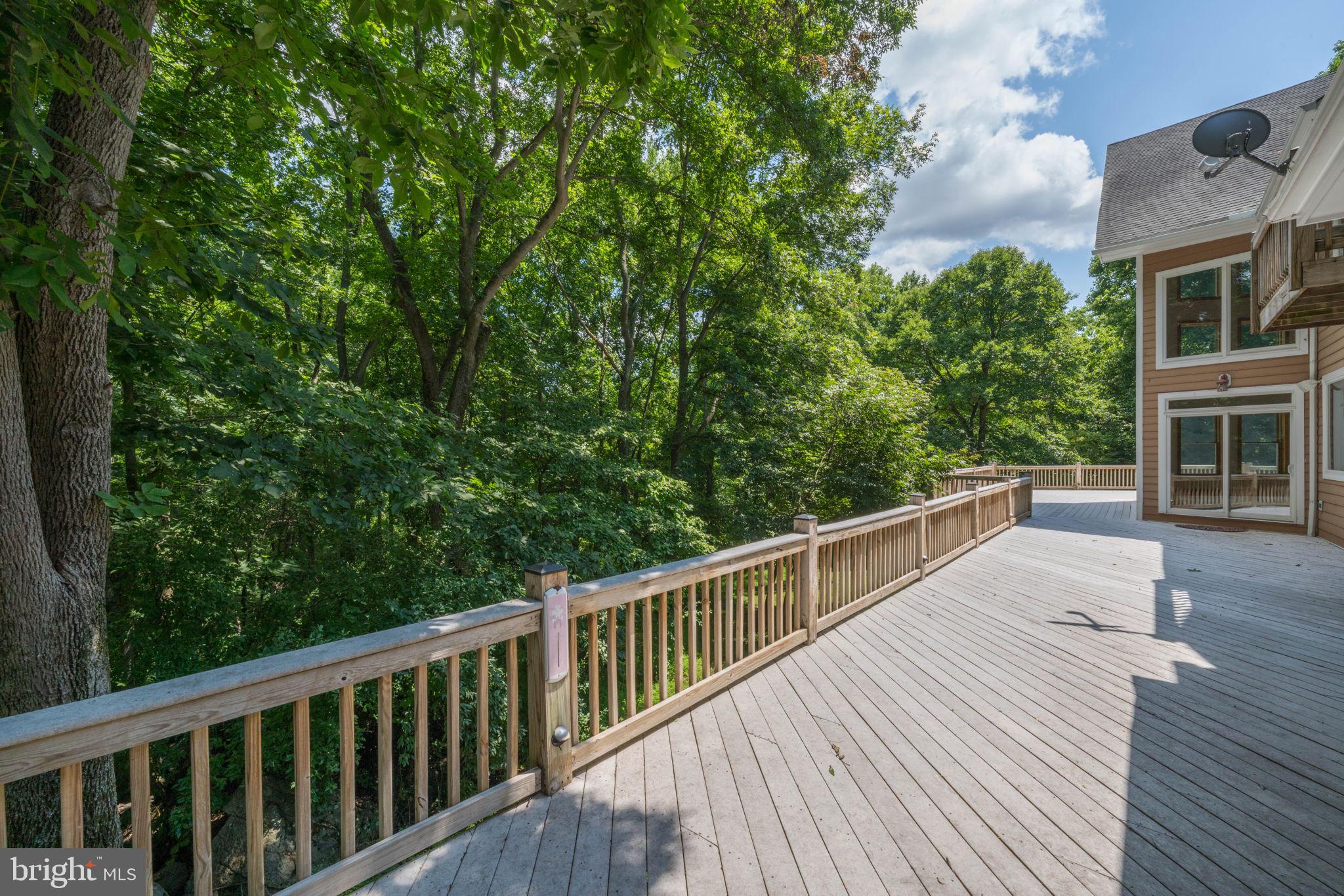 GOOSE CREEK FARMS - Commercial Sale