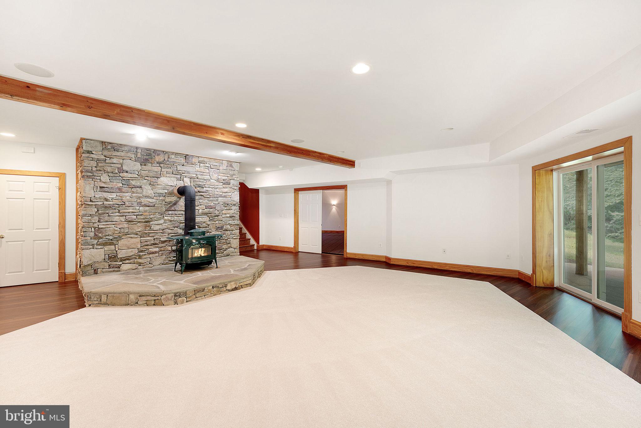 GOOSE CREEK FARMS - Commercial Sale