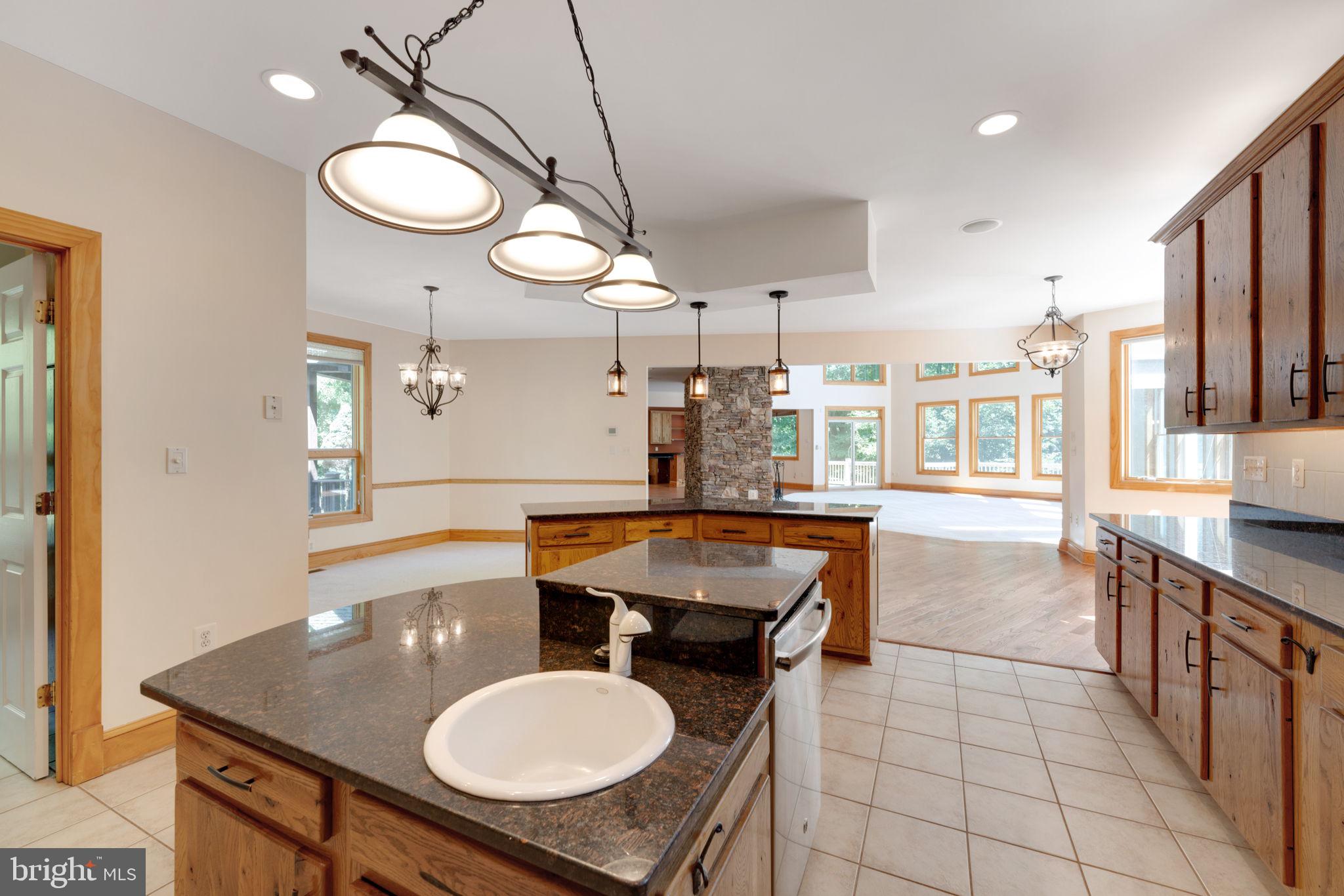 GOOSE CREEK FARMS - Commercial Sale