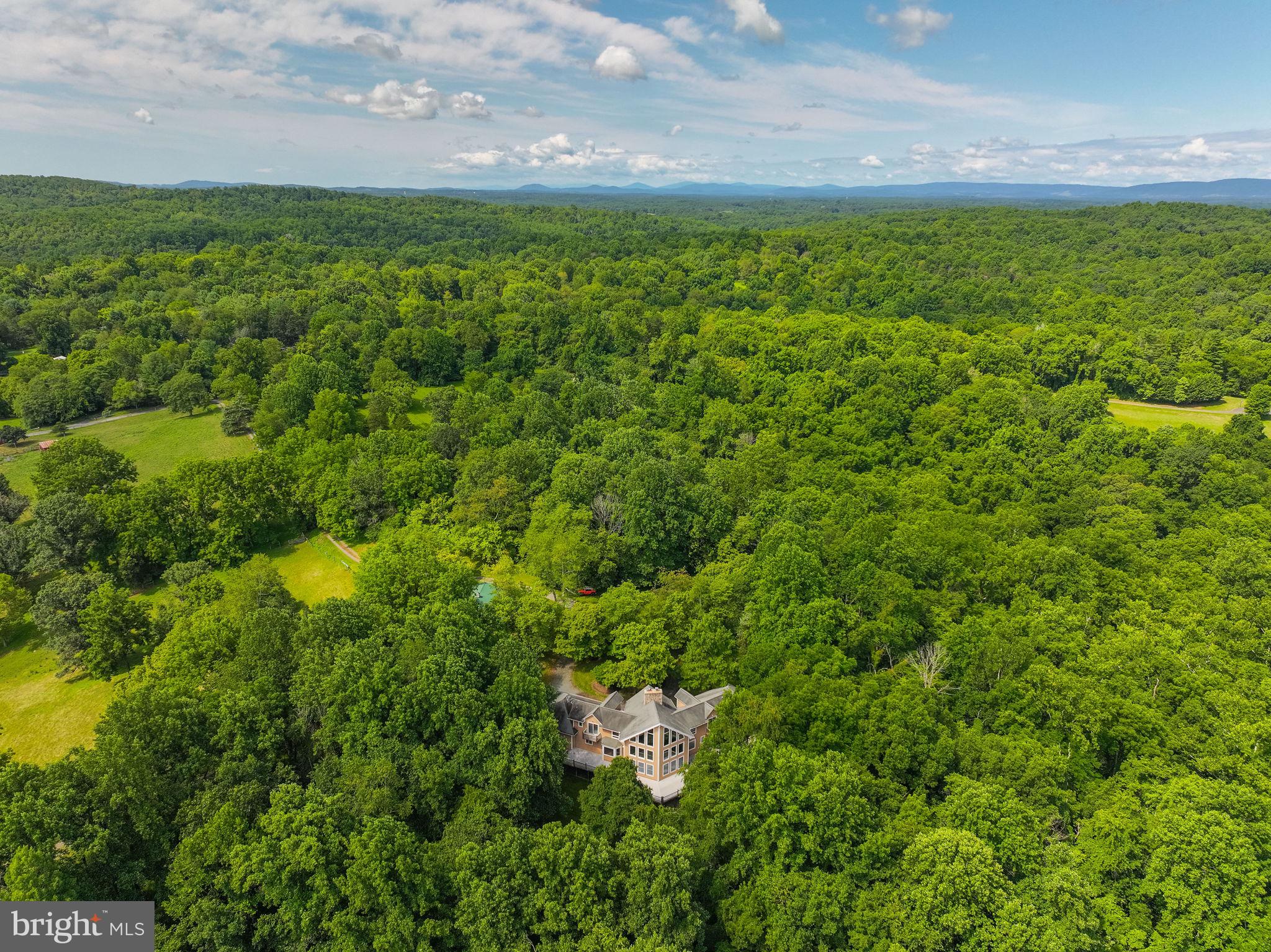 GOOSE CREEK FARMS - Commercial Sale