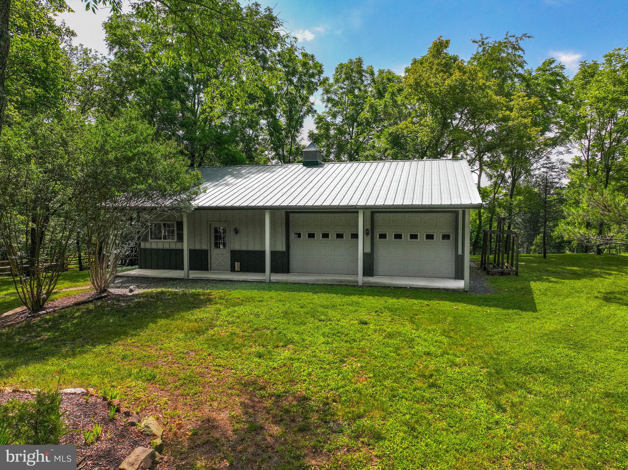 GOOSE CREEK FARMS - Commercial Sale