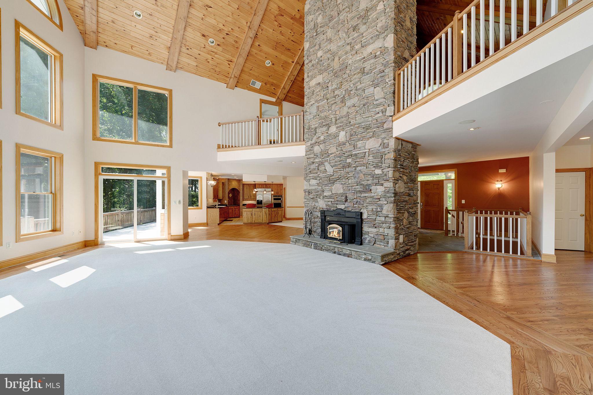 GOOSE CREEK FARMS - Commercial Sale
