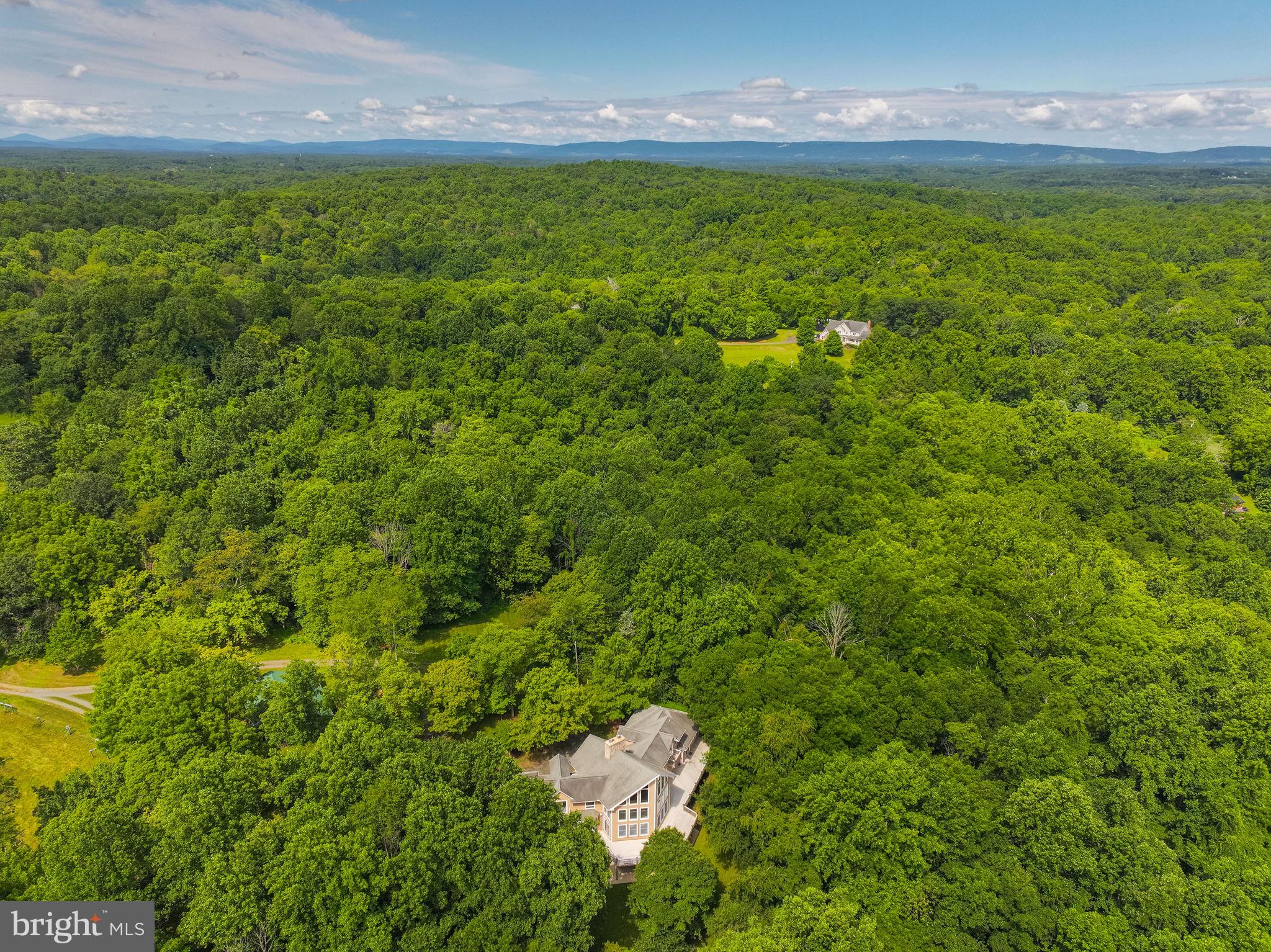 GOOSE CREEK FARMS - Commercial Sale