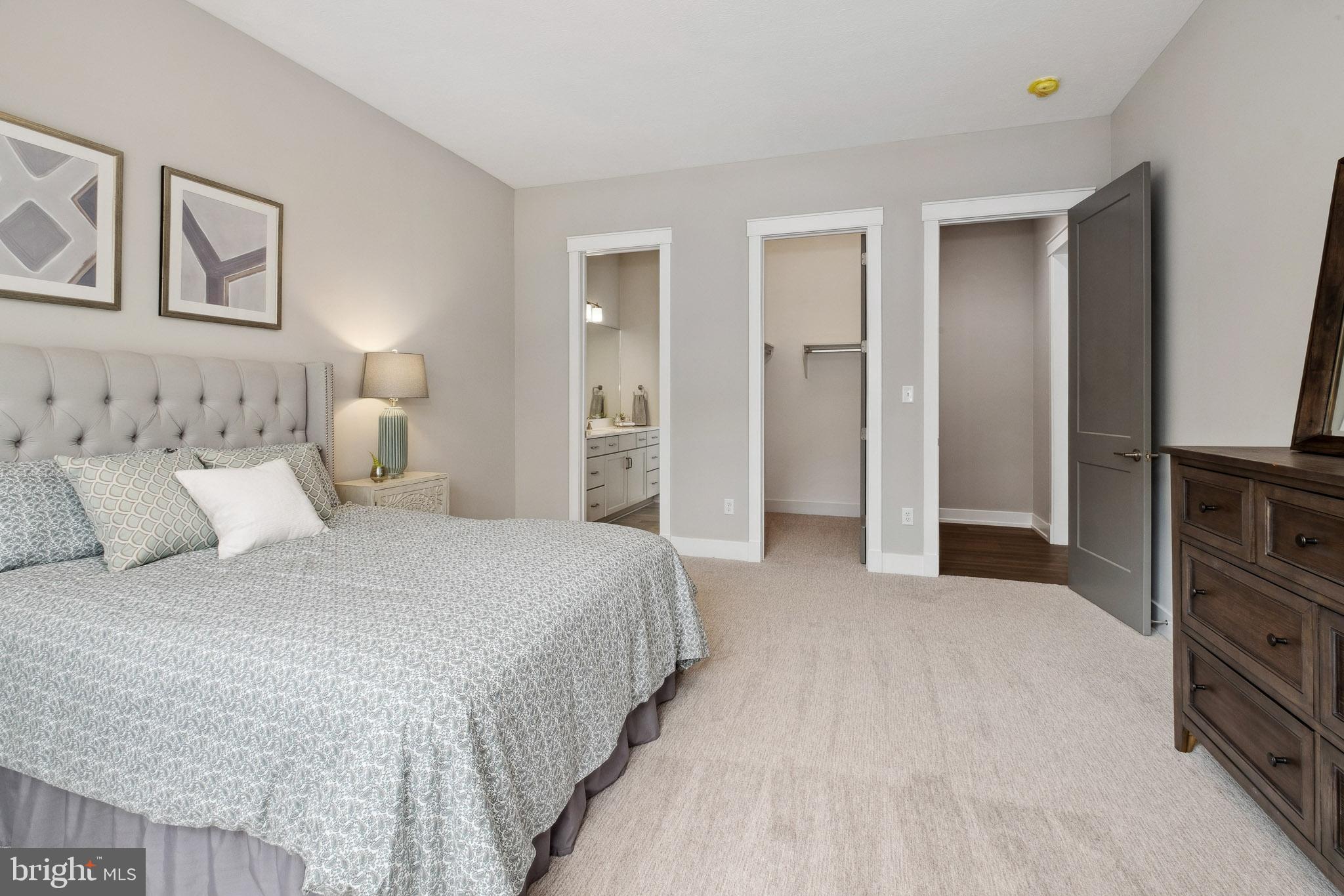 ENCLAVE AT GROVE - Residential