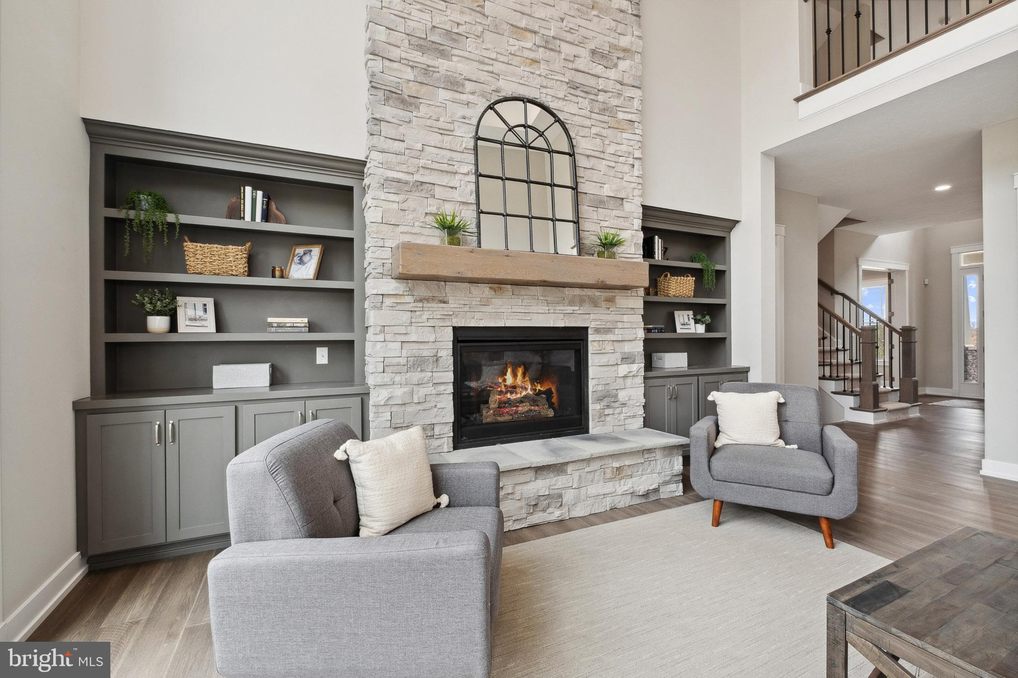 ENCLAVE AT GROVE - Residential