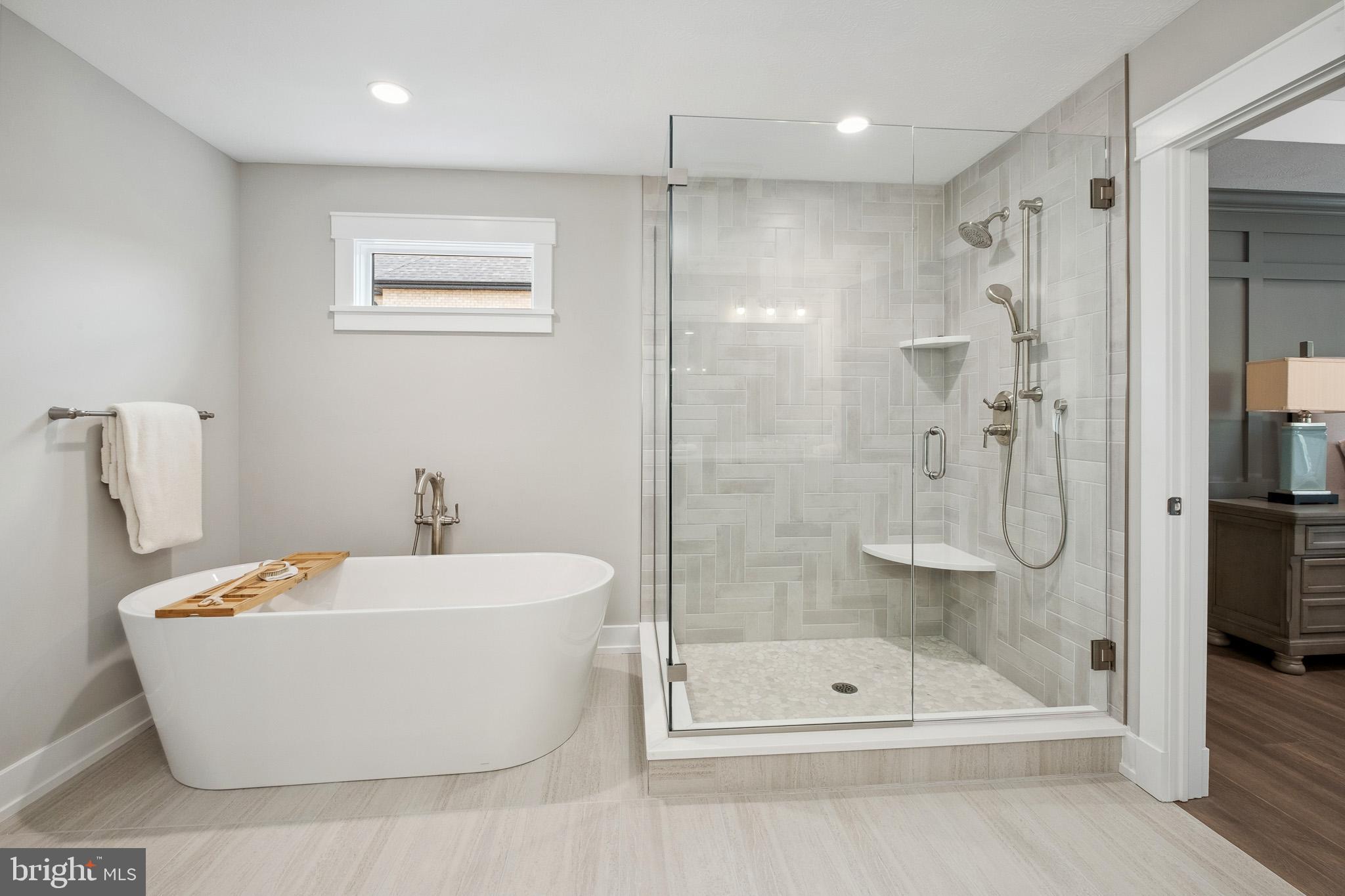 ENCLAVE AT GROVE - Residential