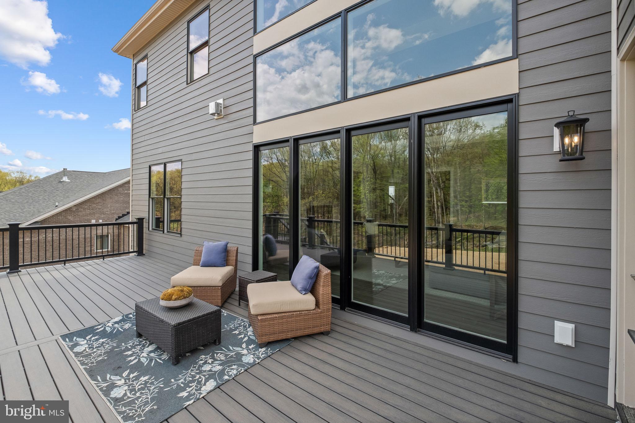 ENCLAVE AT GROVE - Residential