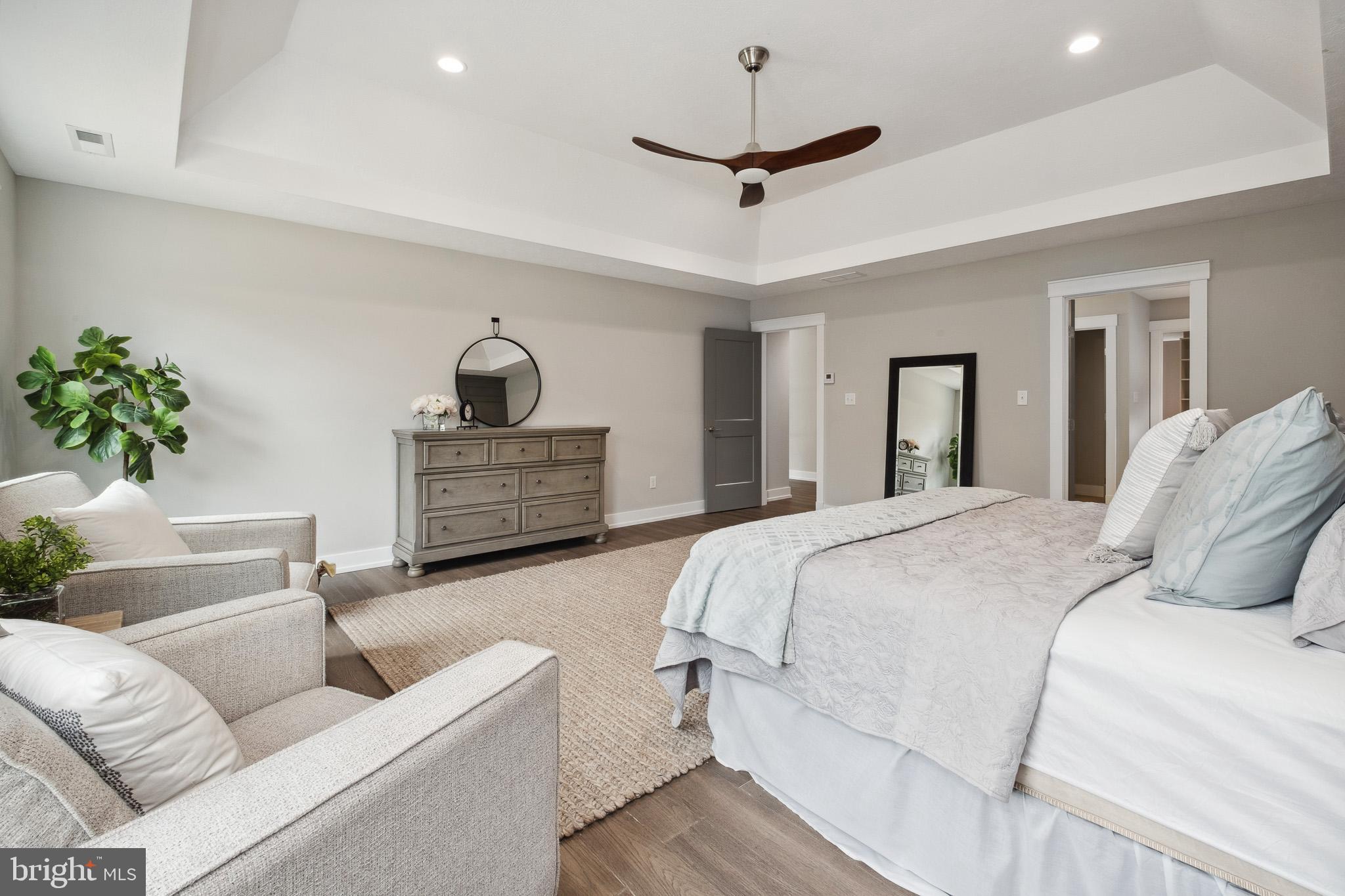 ENCLAVE AT GROVE - Residential