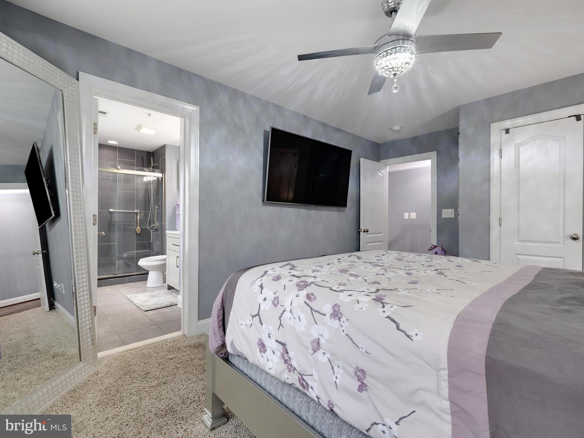 STRATFORD ESTATES - Residential