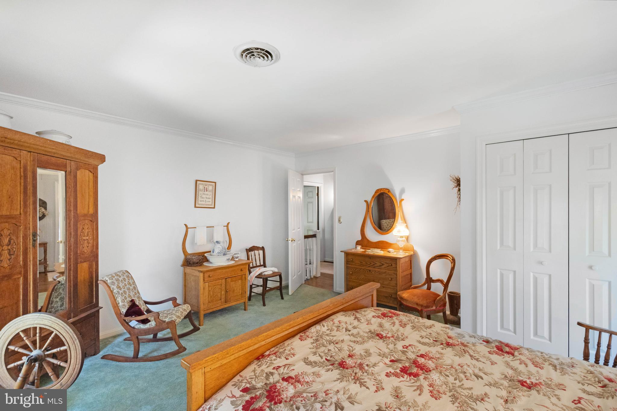 OLDE MILL - Residential
