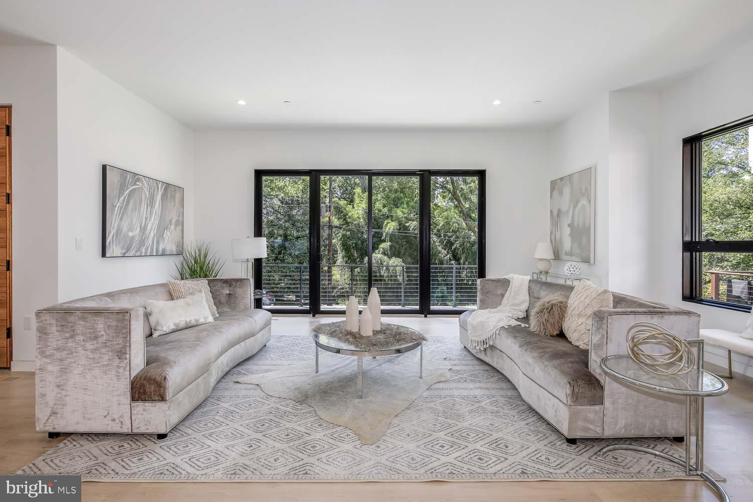GLEN ECHO HEIGHTS - Residential