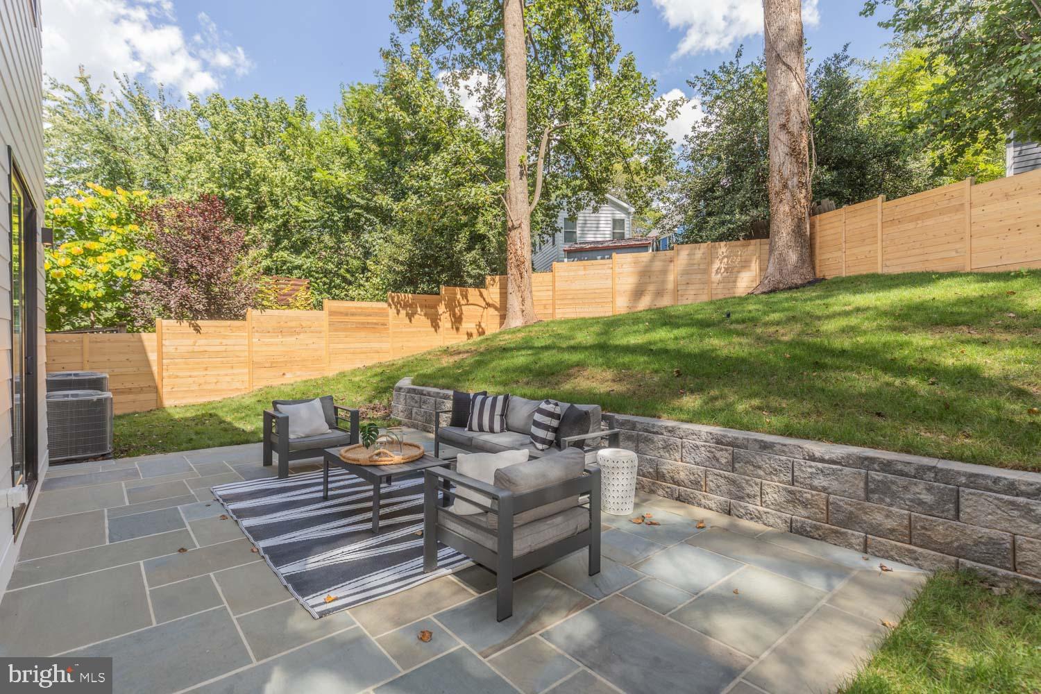 GLEN ECHO HEIGHTS - Residential