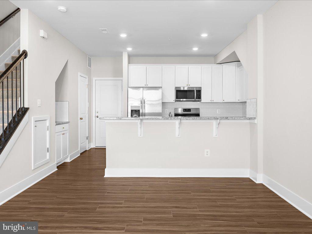 NONE AVAILABLE - Residential Lease