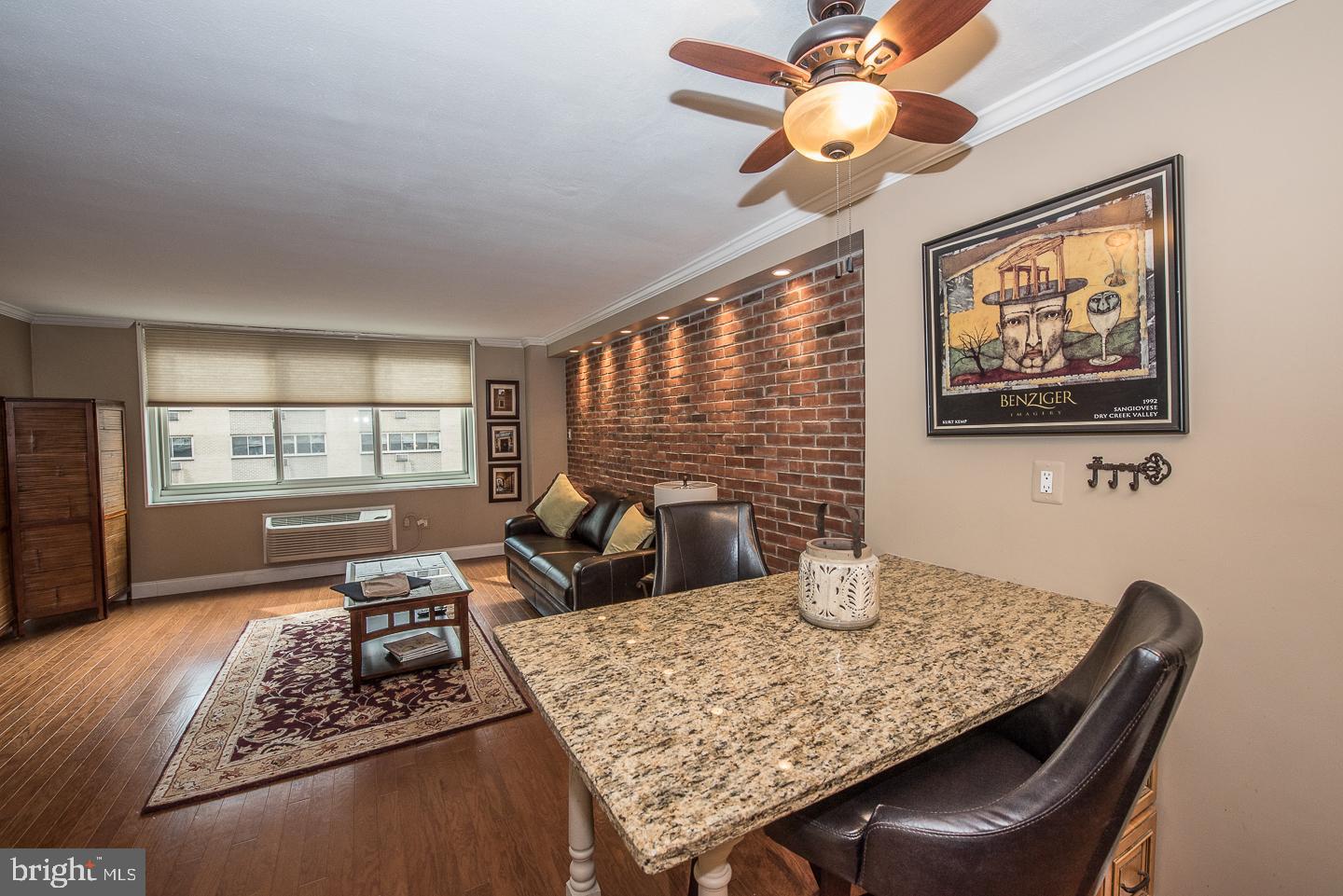 RITTENHOUSE SQUARE - Residential