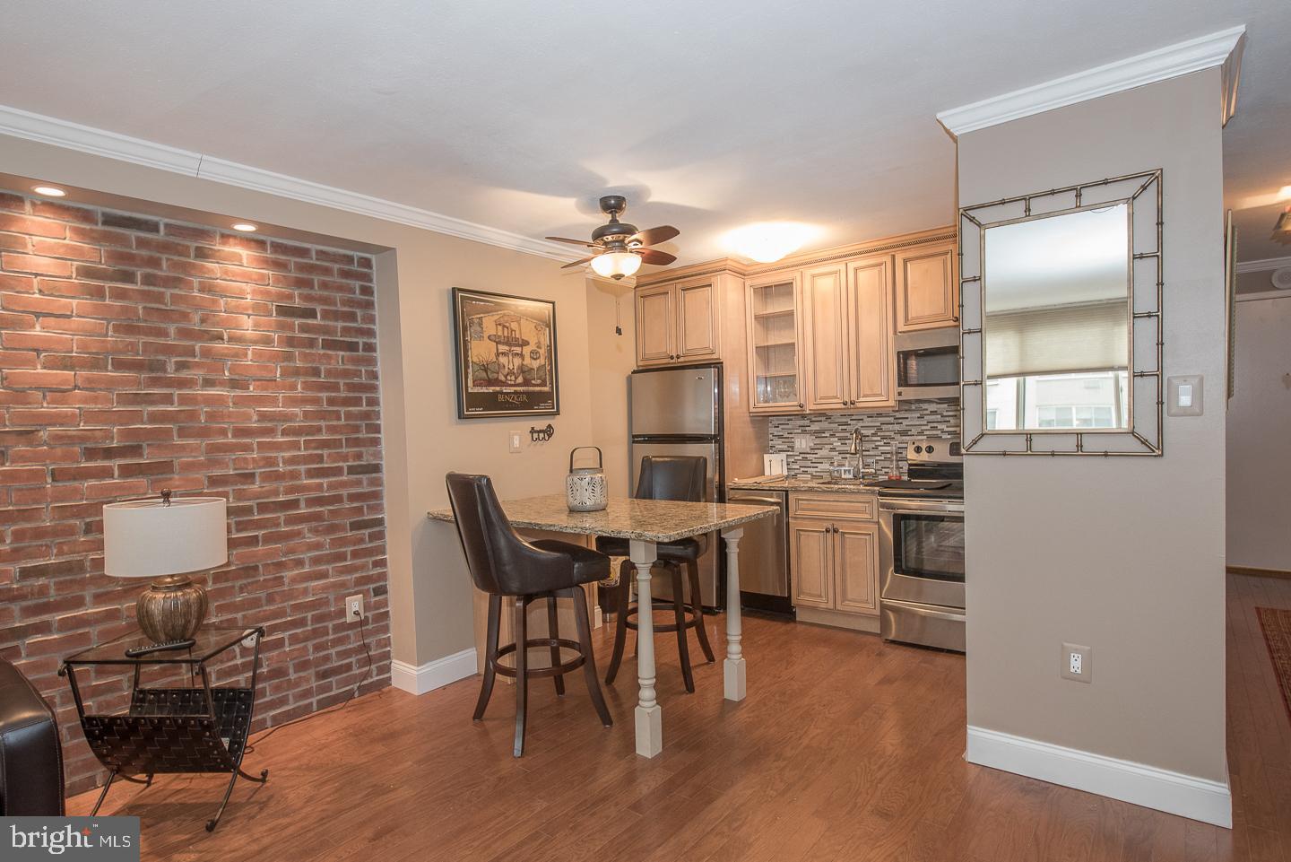 RITTENHOUSE SQUARE - Residential