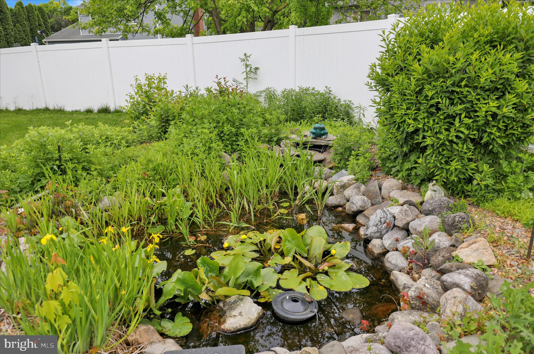 LEESPORT GARDENS - Residential