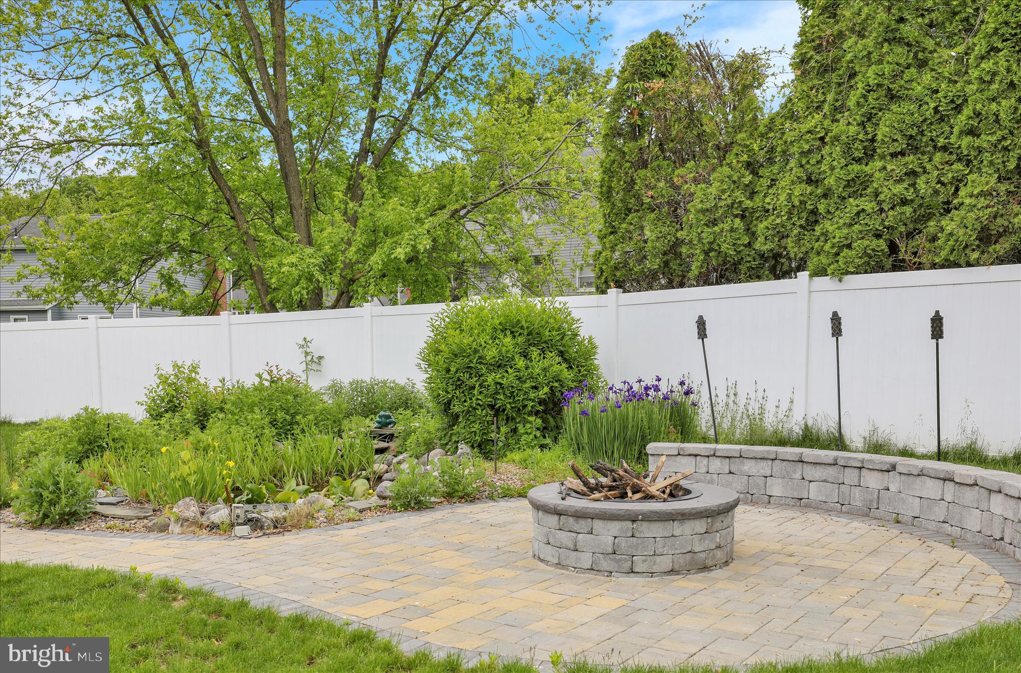 LEESPORT GARDENS - Residential