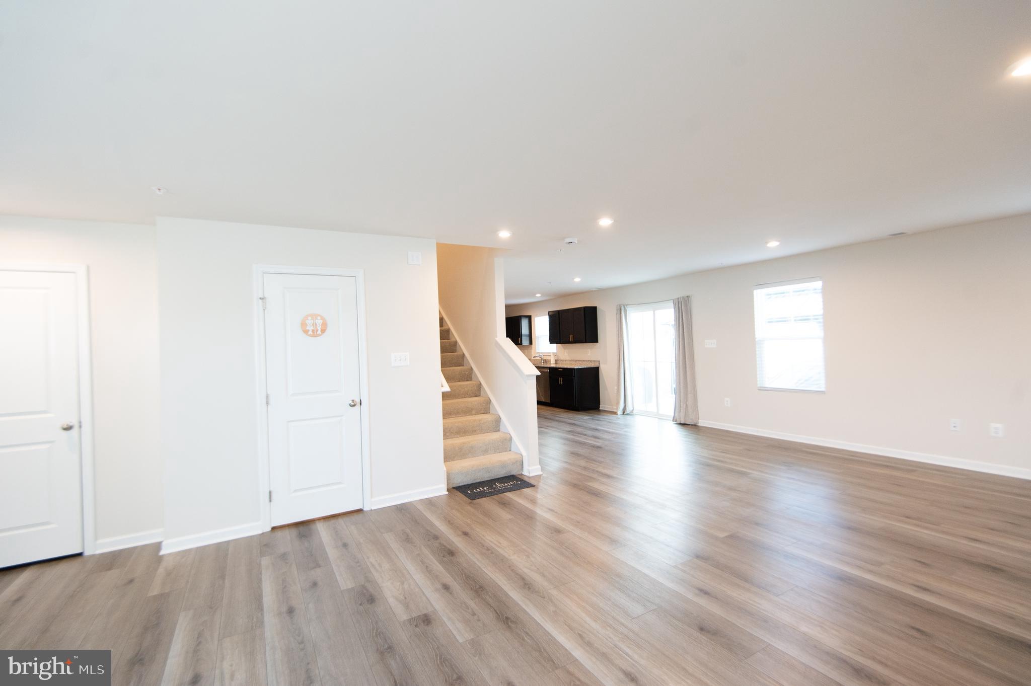 HERON POINT - Residential