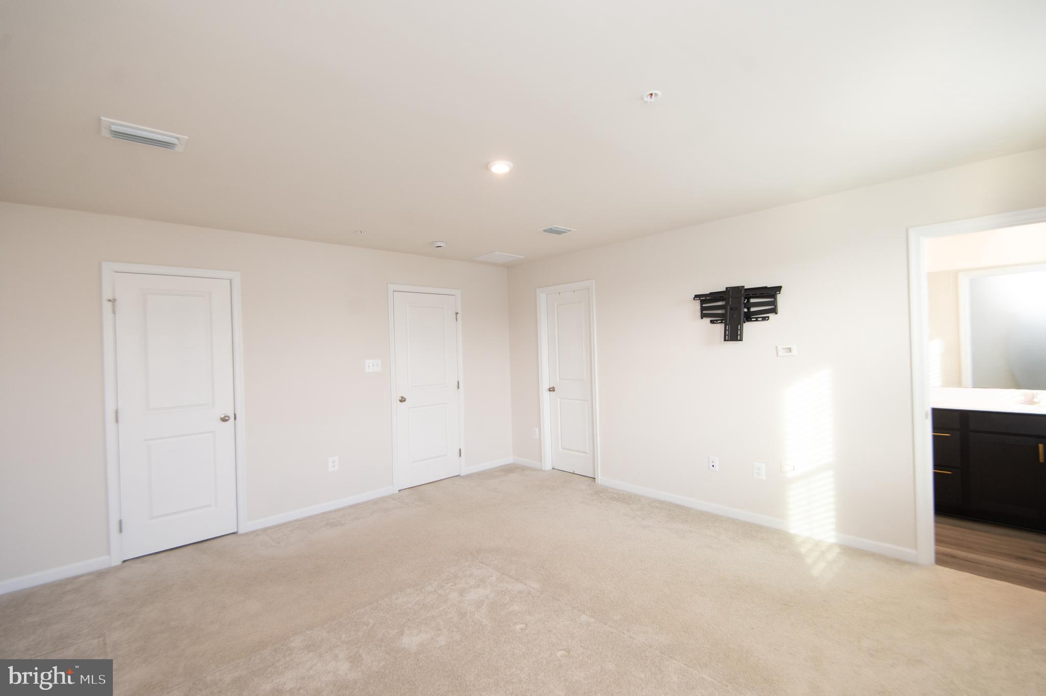 HERON POINT - Residential