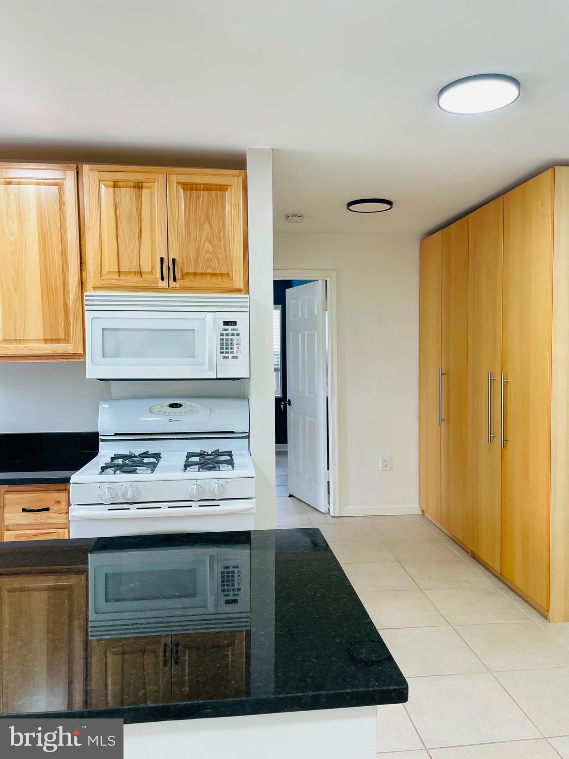 HUNTINGTON - Residential