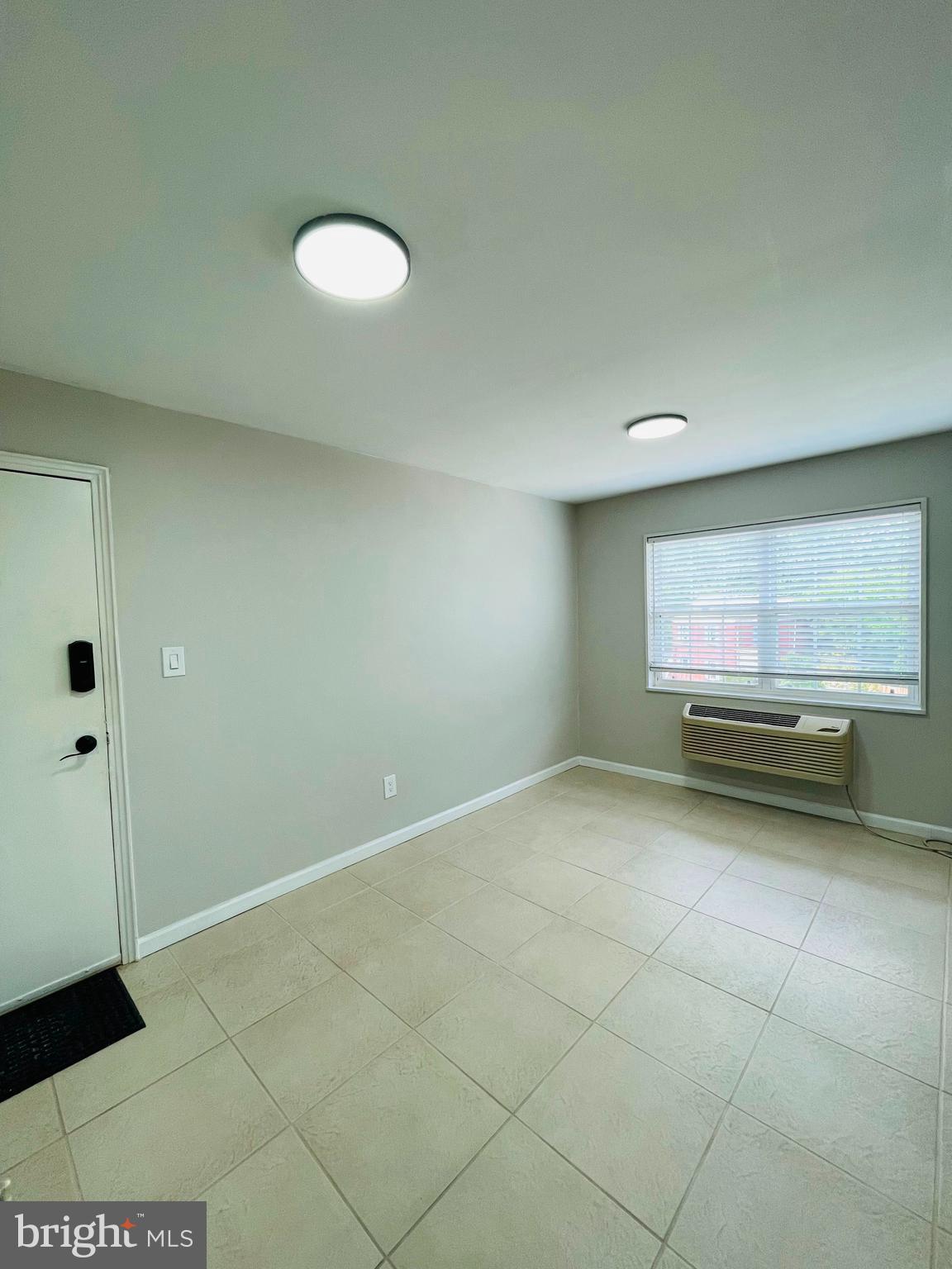 HUNTINGTON - Residential