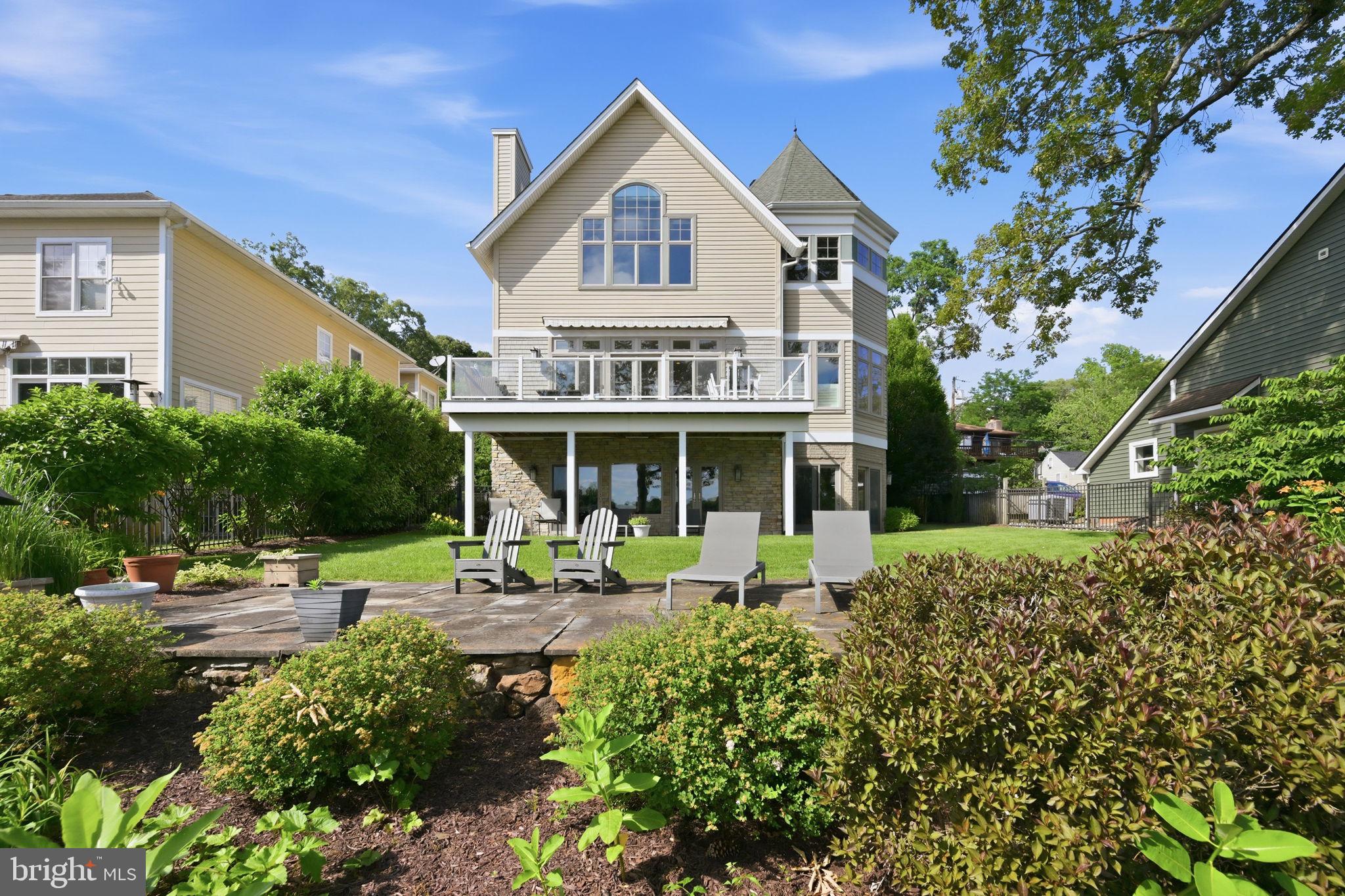 WHITNEYS LANDING - Residential