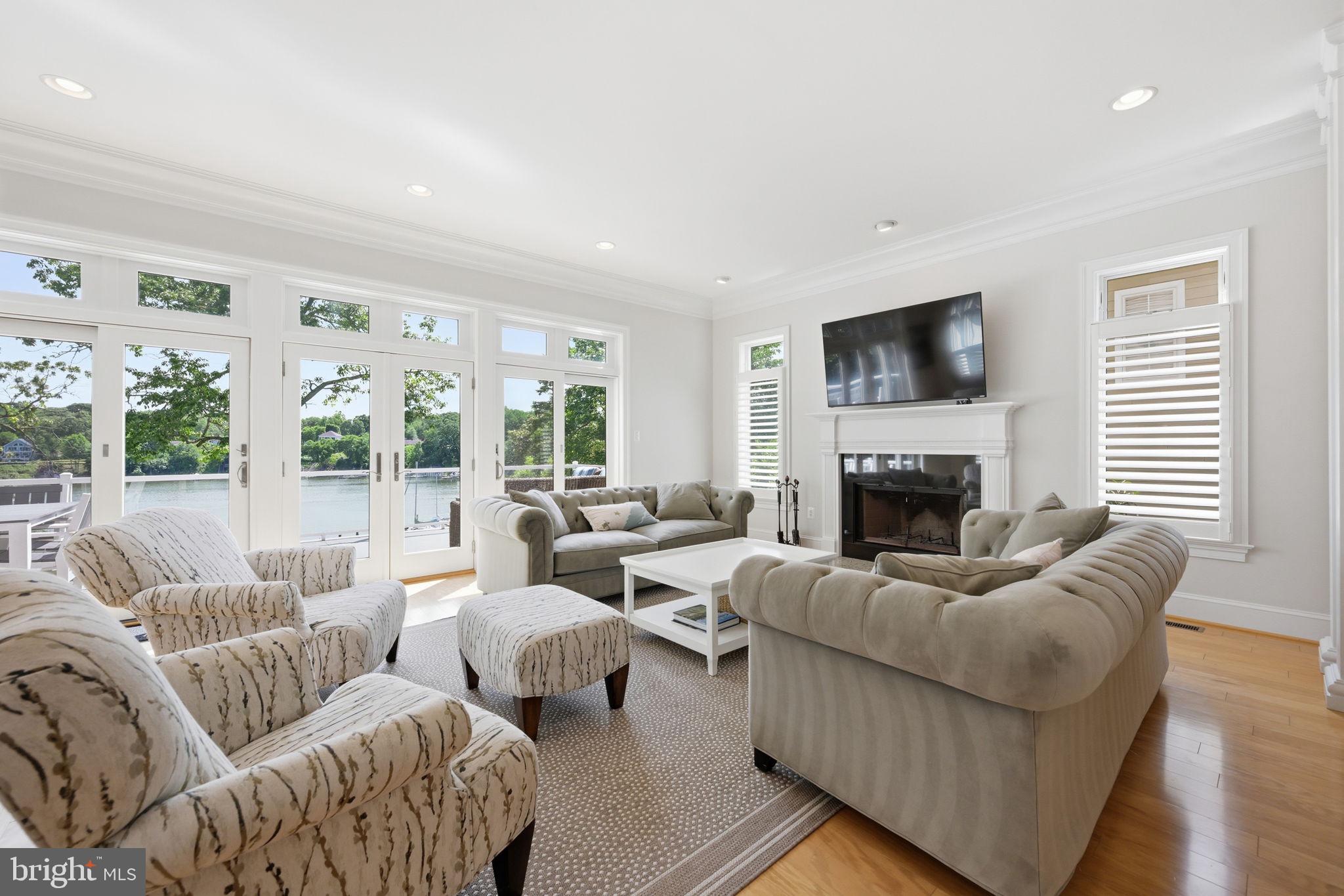 WHITNEYS LANDING - Residential