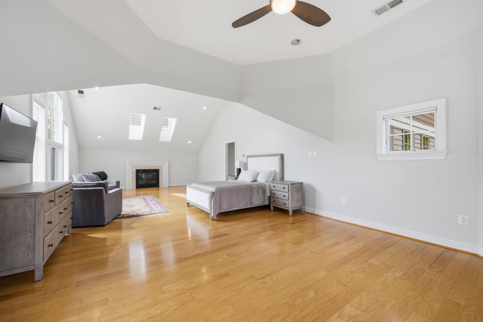 WHITNEYS LANDING - Residential